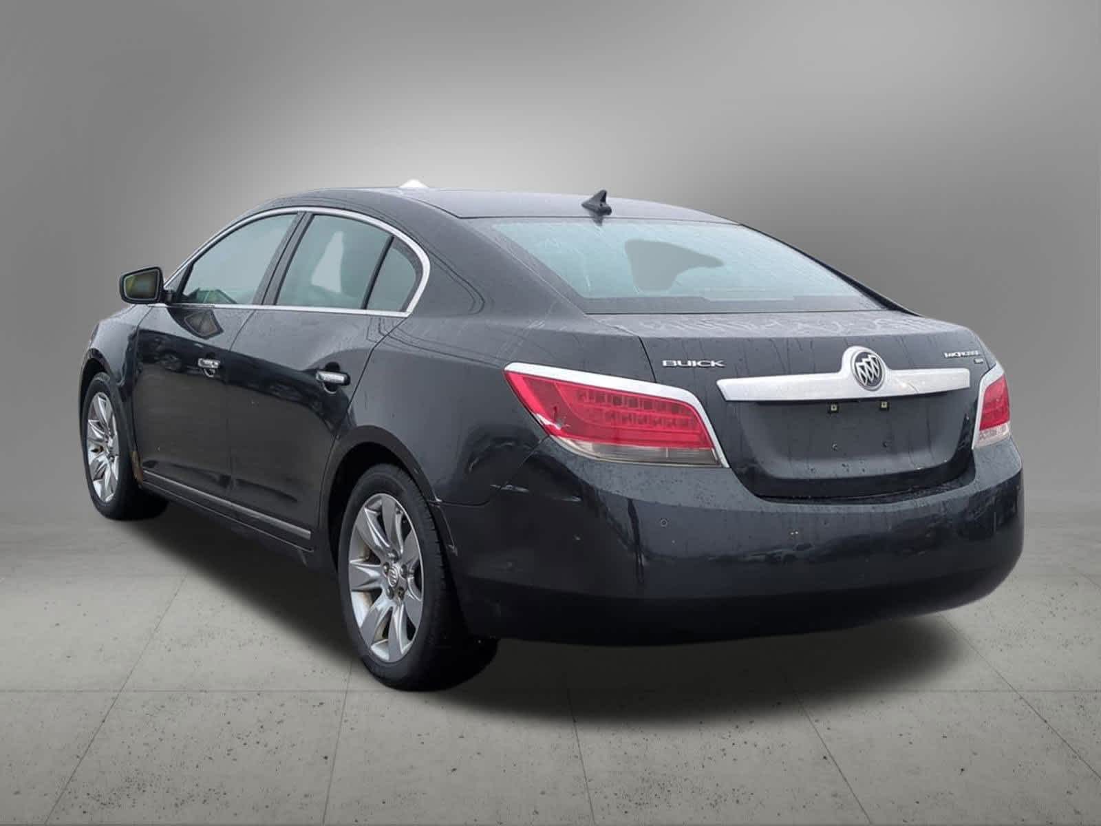 Thumbnail: 2010 Buick LaCrosse - 4