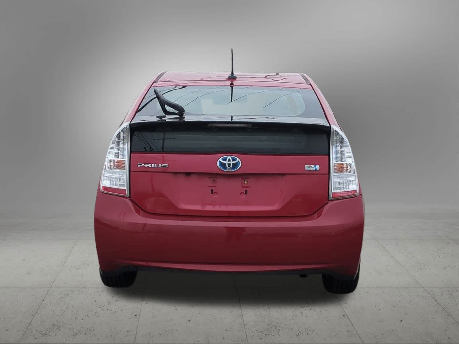 Thumbnail: 2010 Toyota Prius - 5