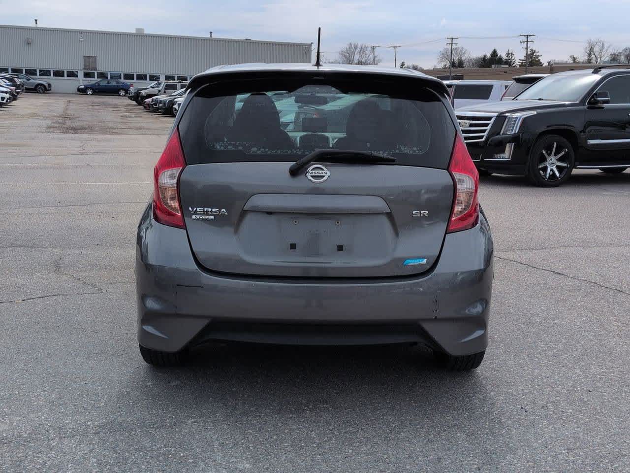 Thumbnail: 2016 Nissan Versa Note - 5