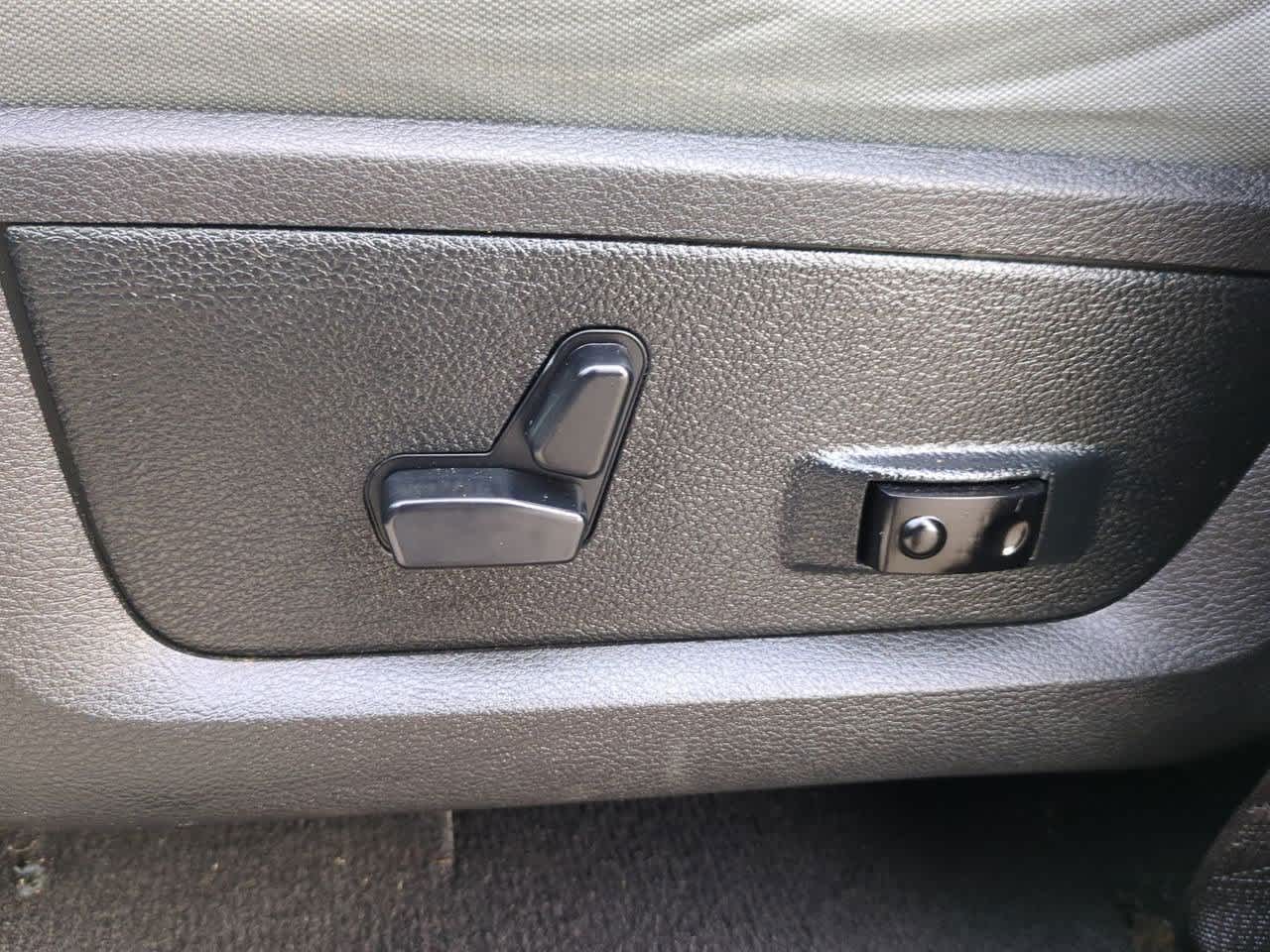 Thumbnail: 2017 RAM 1500 - 16