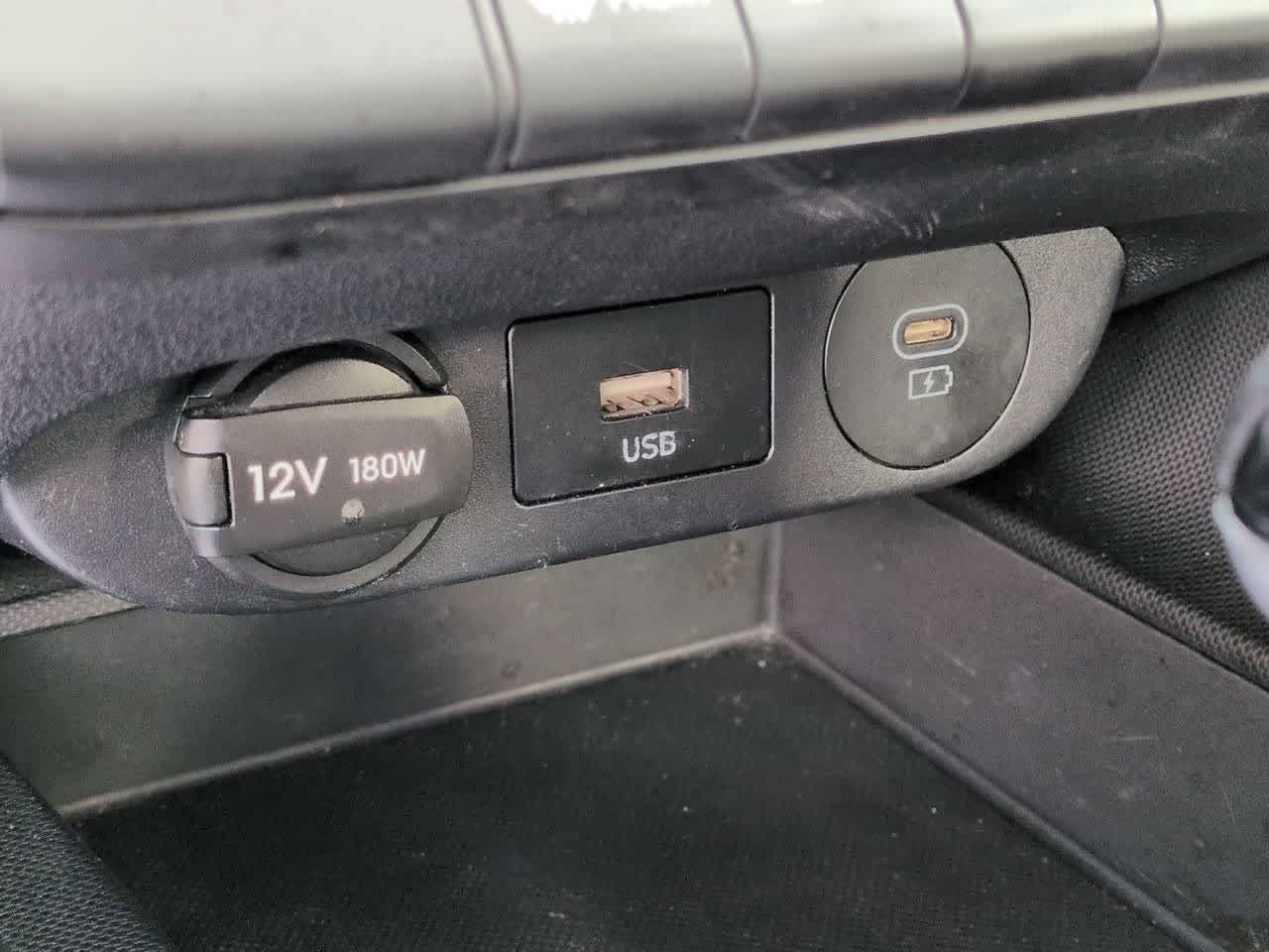 Thumbnail: 2024 Hyundai Elantra - 30