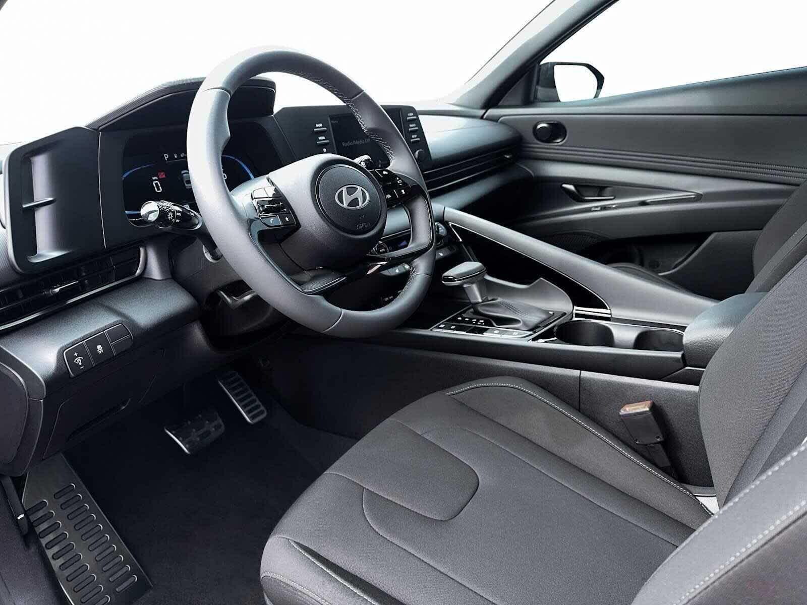 Thumbnail: 2026 Hyundai Elantra - 14