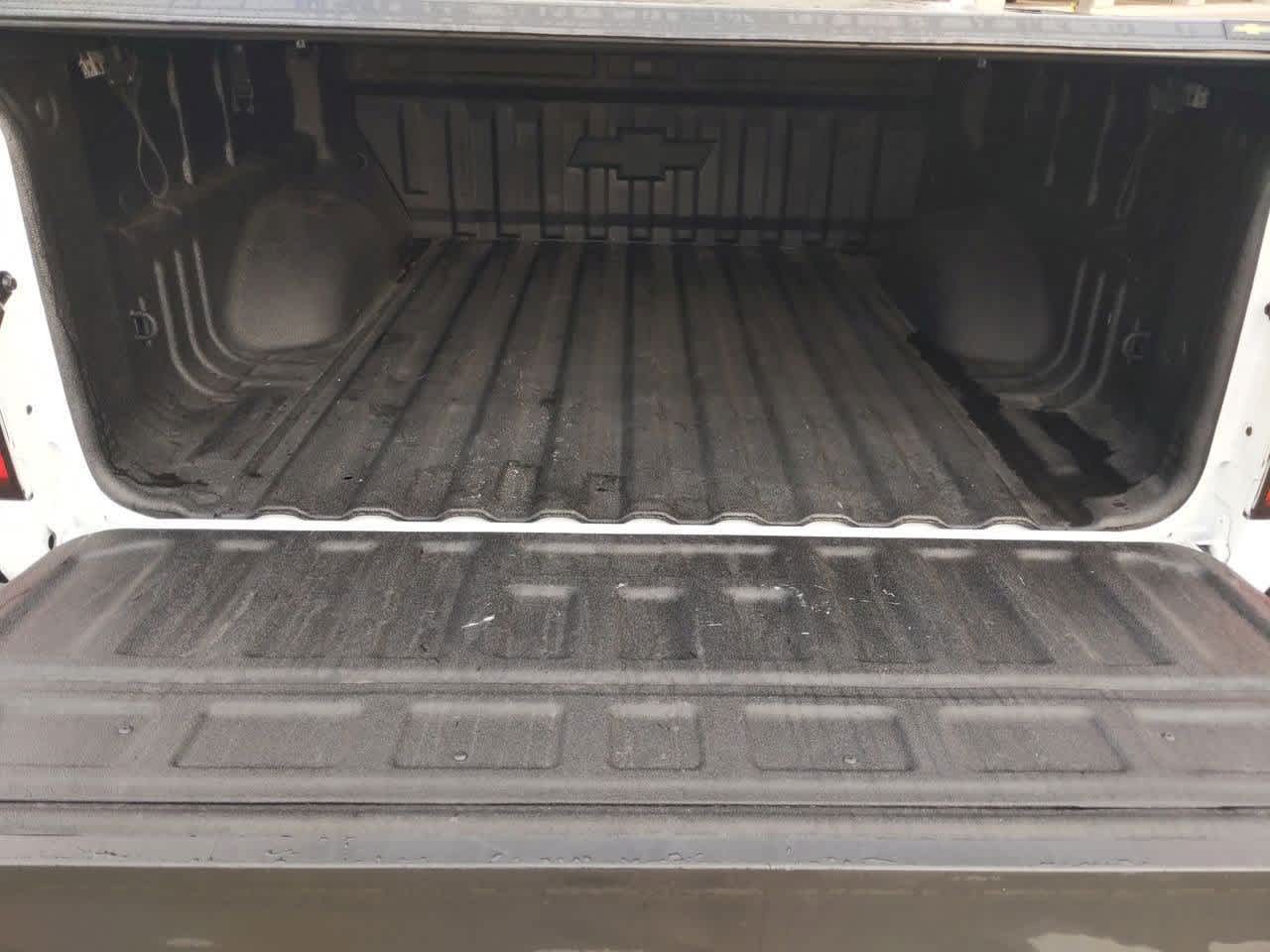 Thumbnail: 2021 Chevrolet Colorado - 34