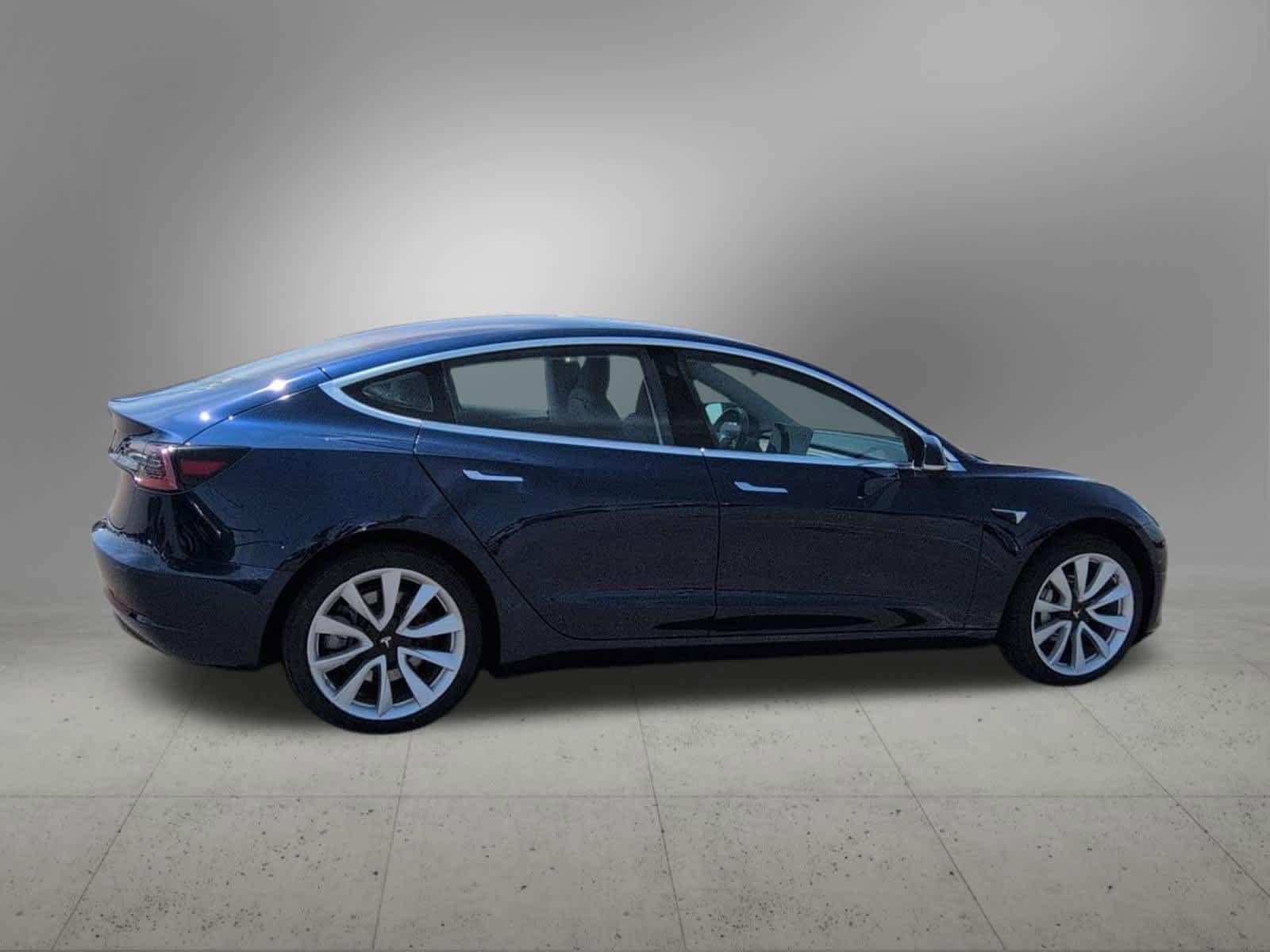 Thumbnail: 2018 Tesla Model 3 - 7