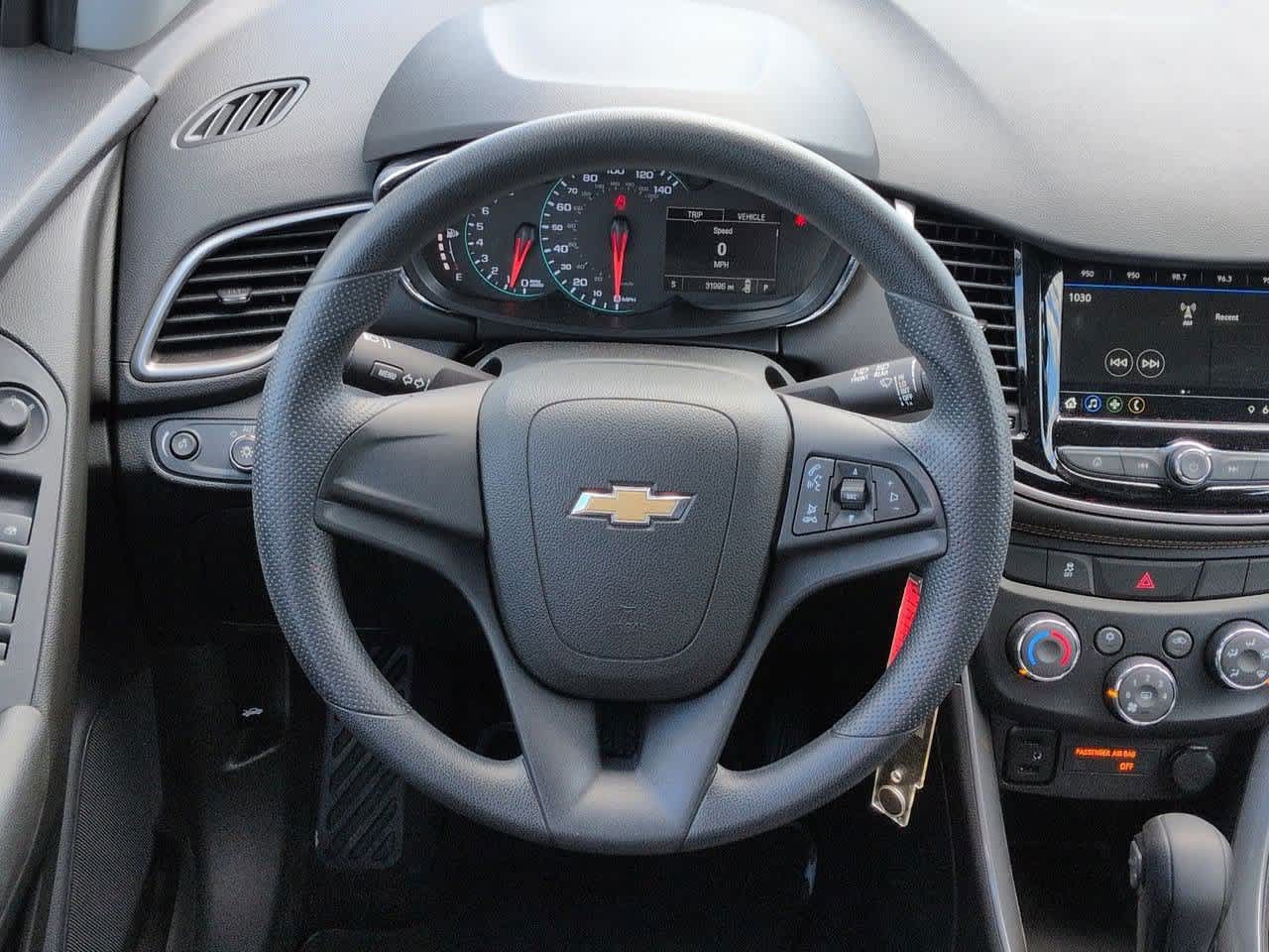 Thumbnail: 2018 Chevrolet Trax - 22