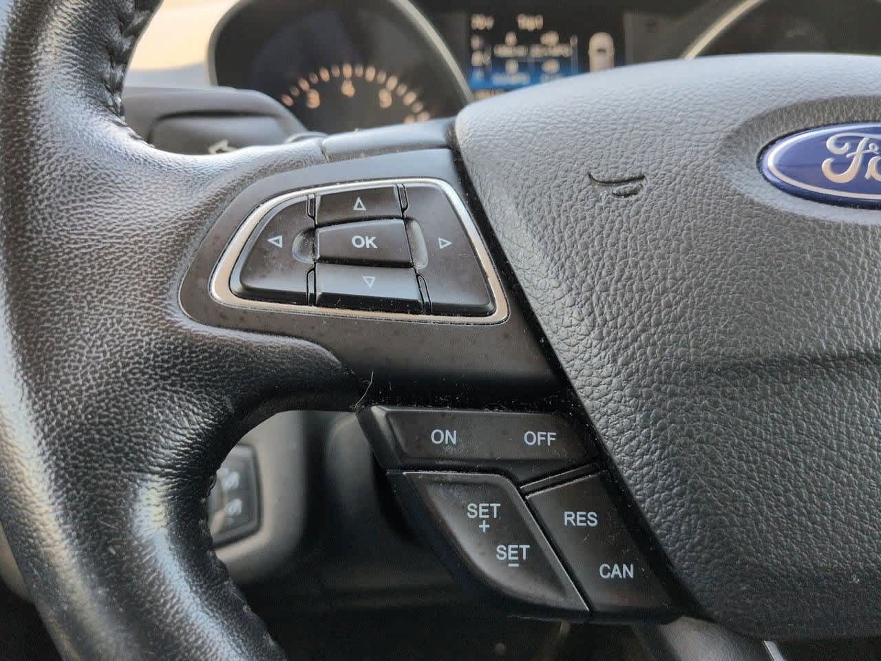 Thumbnail: 2017 Ford Escape - 23