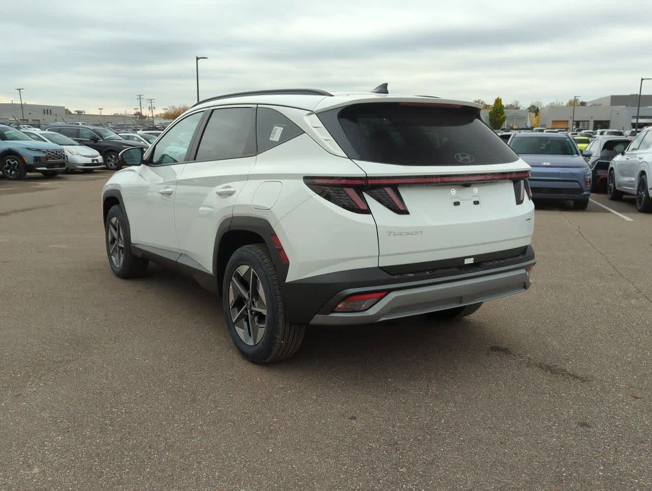 Thumbnail: 2025 Hyundai Tucson - 4