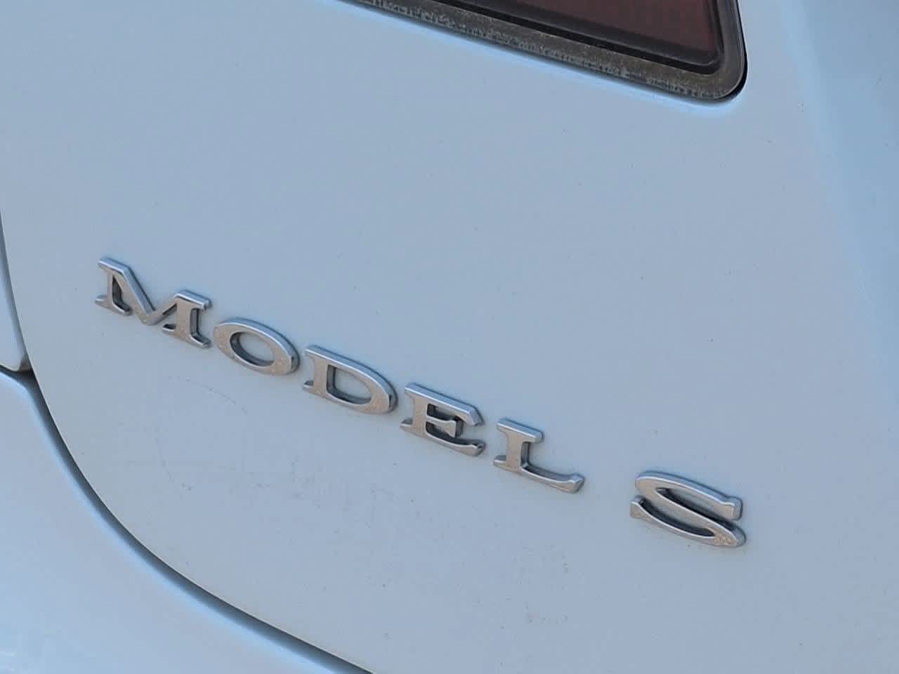 Thumbnail: 2015 Tesla Model S - 12