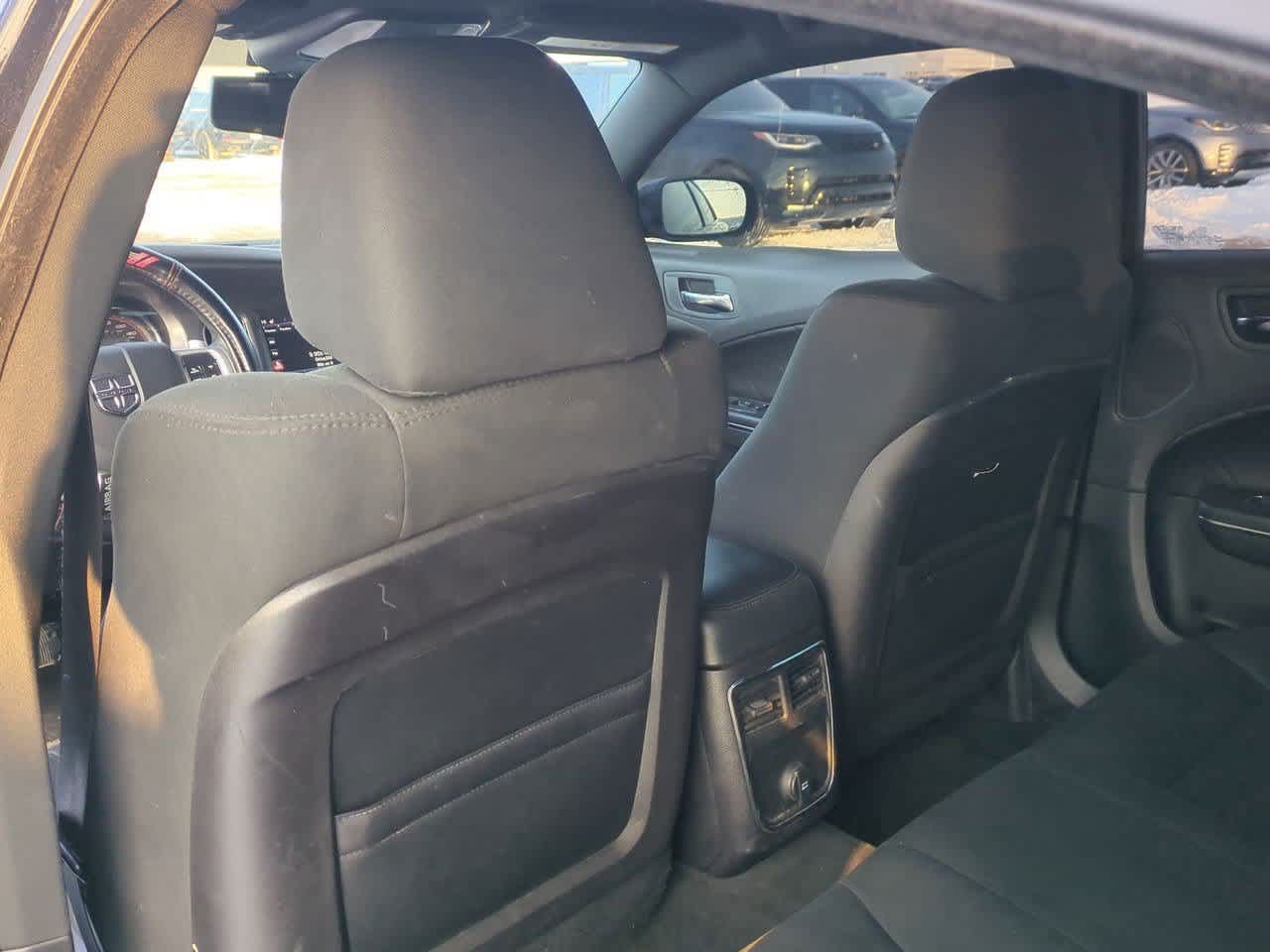 Thumbnail: 2014 Dodge Charger - 17