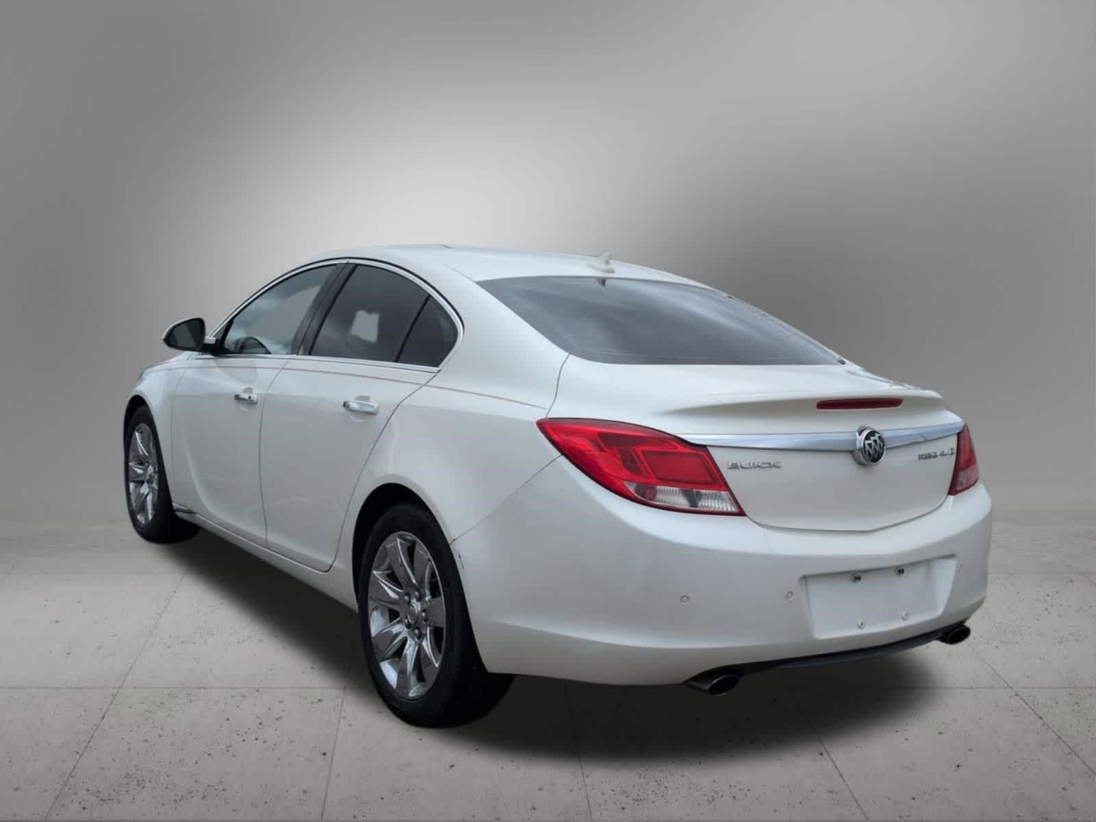 Thumbnail: 2013 Buick Regal - 4