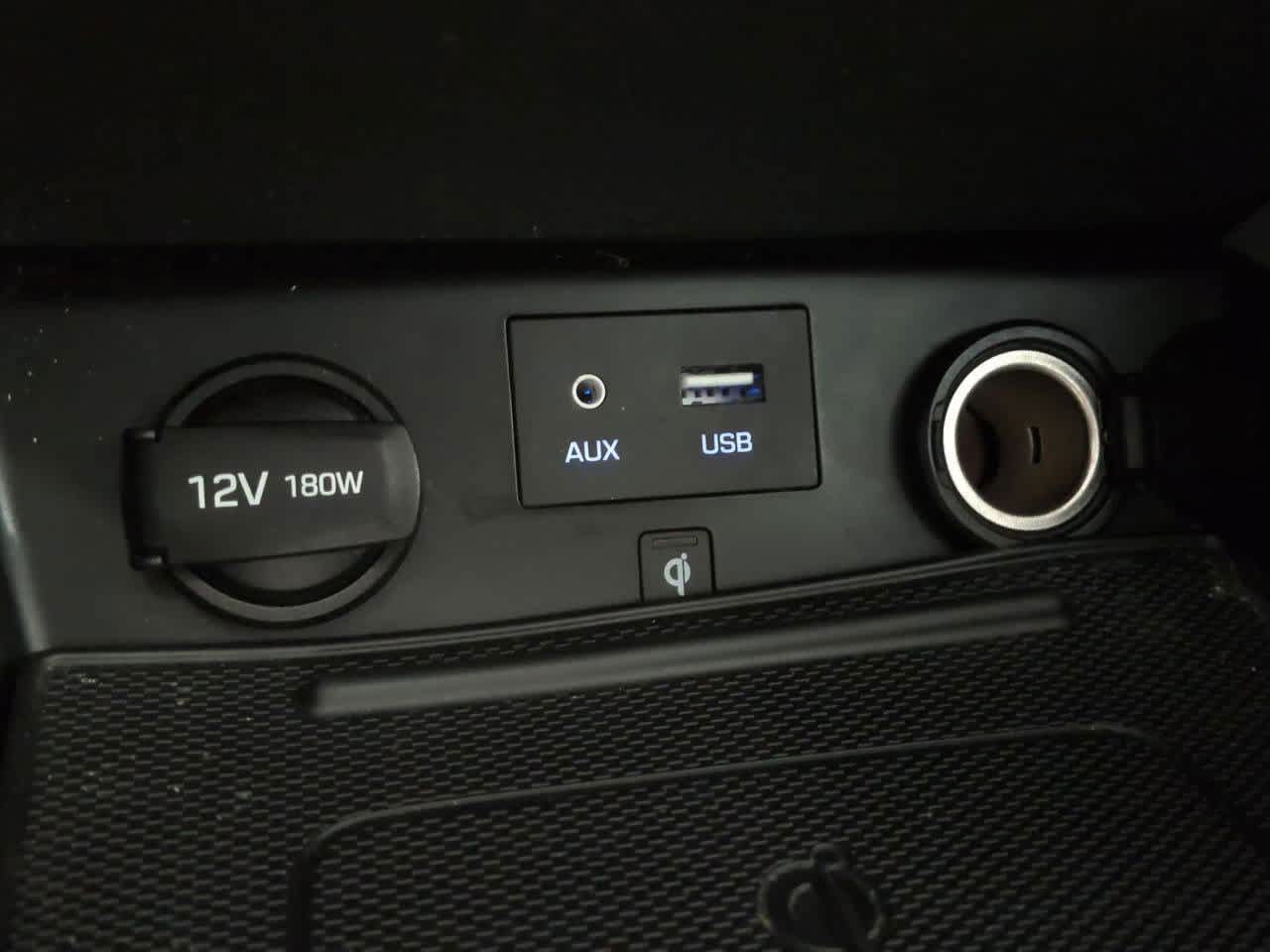 Thumbnail: 2018 Hyundai Ioniq - 32