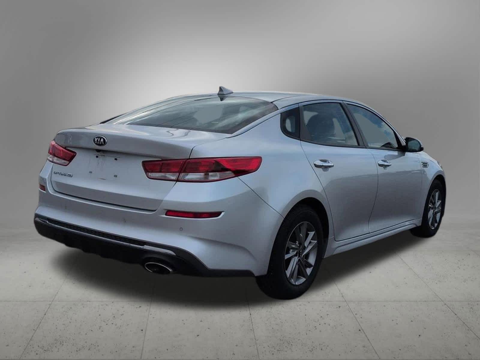 Thumbnail: 2019 Kia Optima - 6