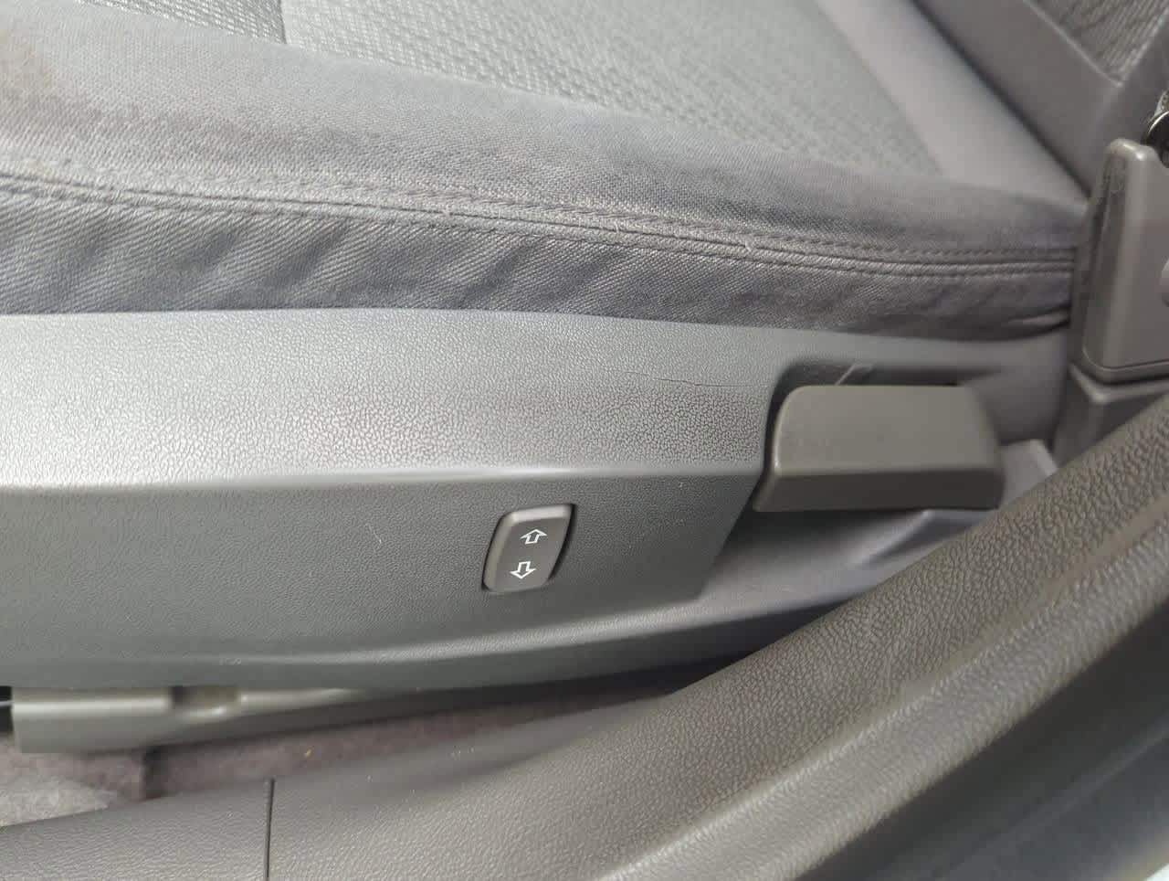 Thumbnail: 2014 Chevrolet Malibu - 15