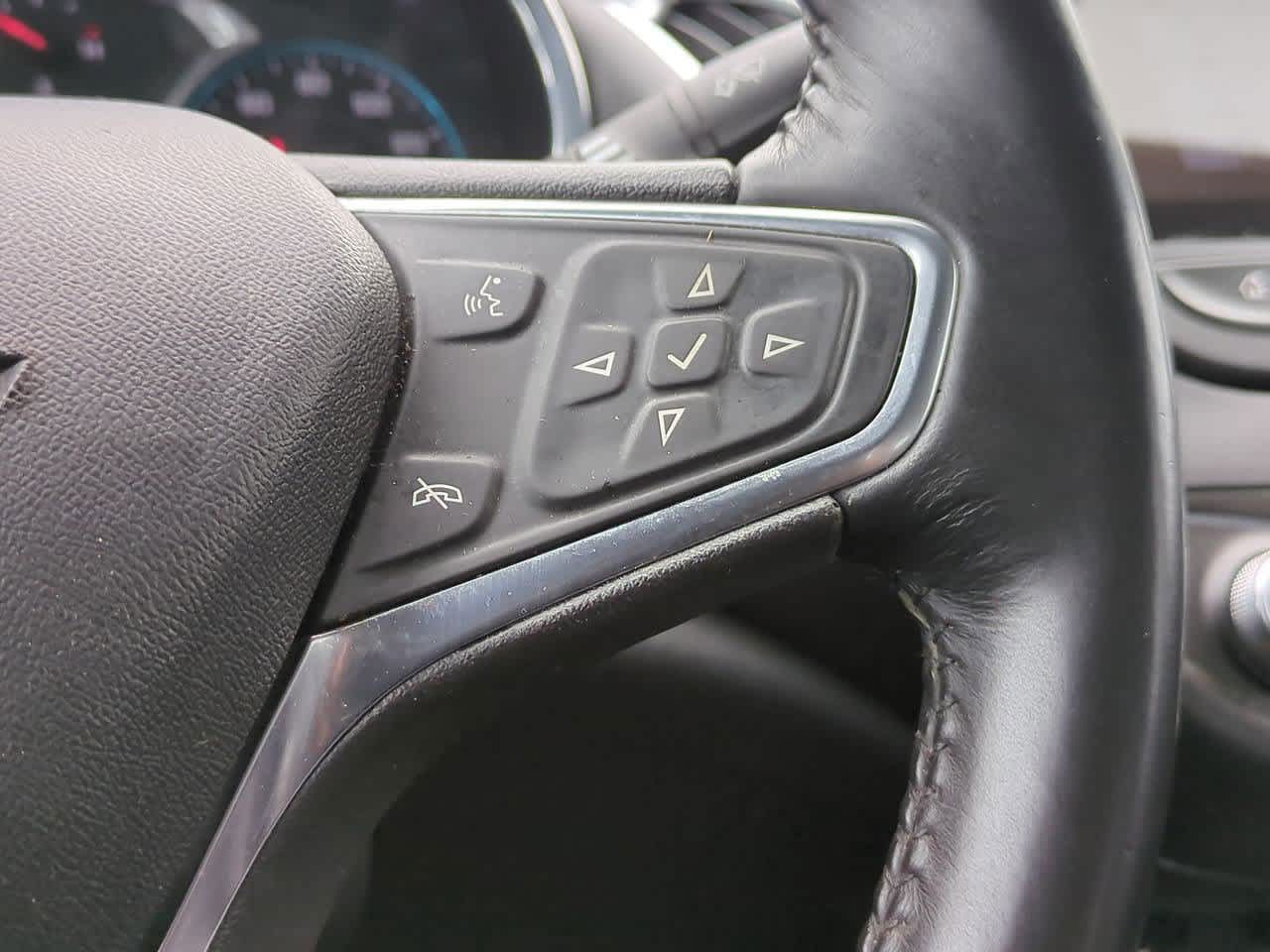 2017 Chevrolet Malibu Eco 22