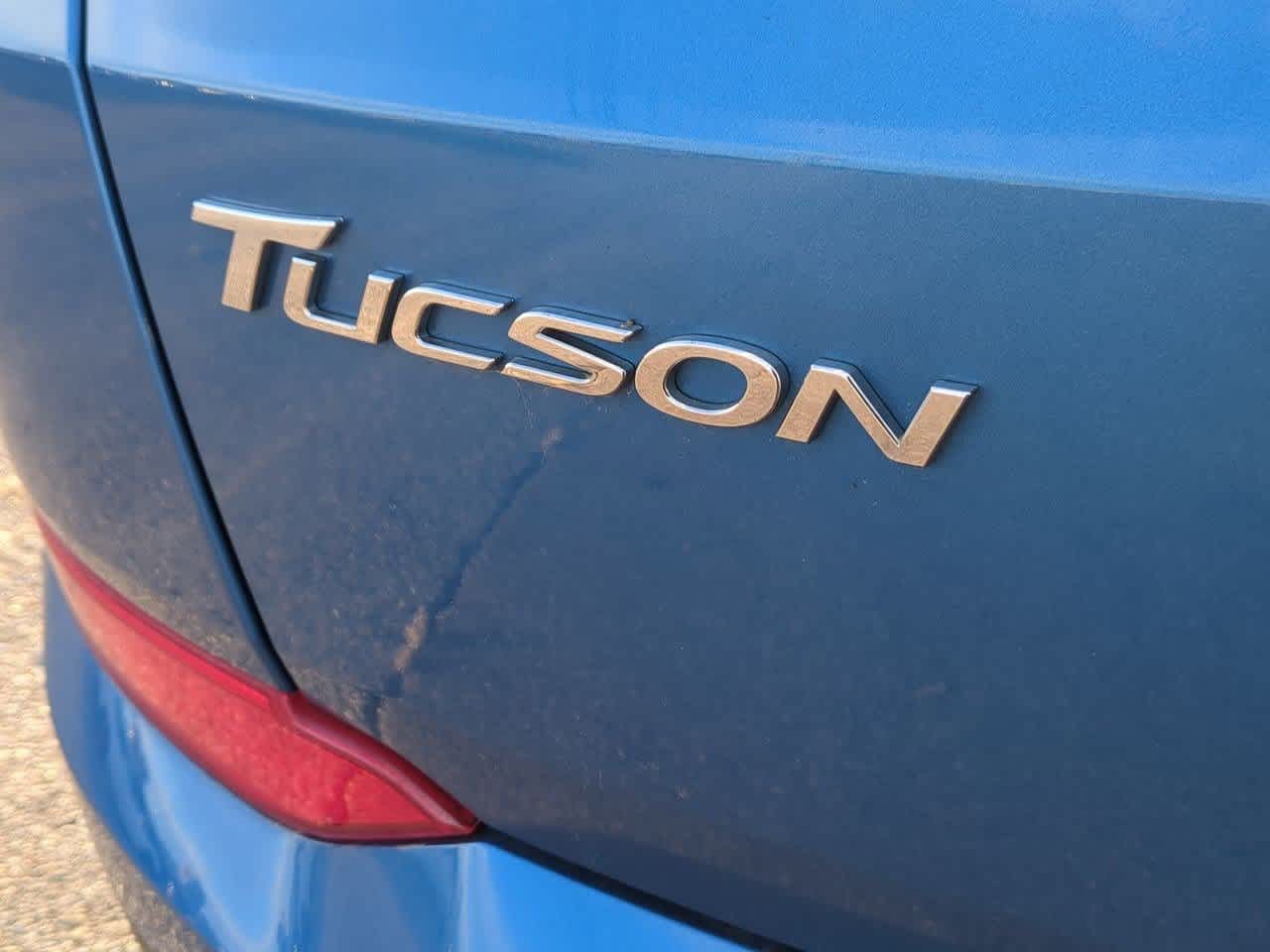 Thumbnail: 2018 Hyundai Tucson - 12