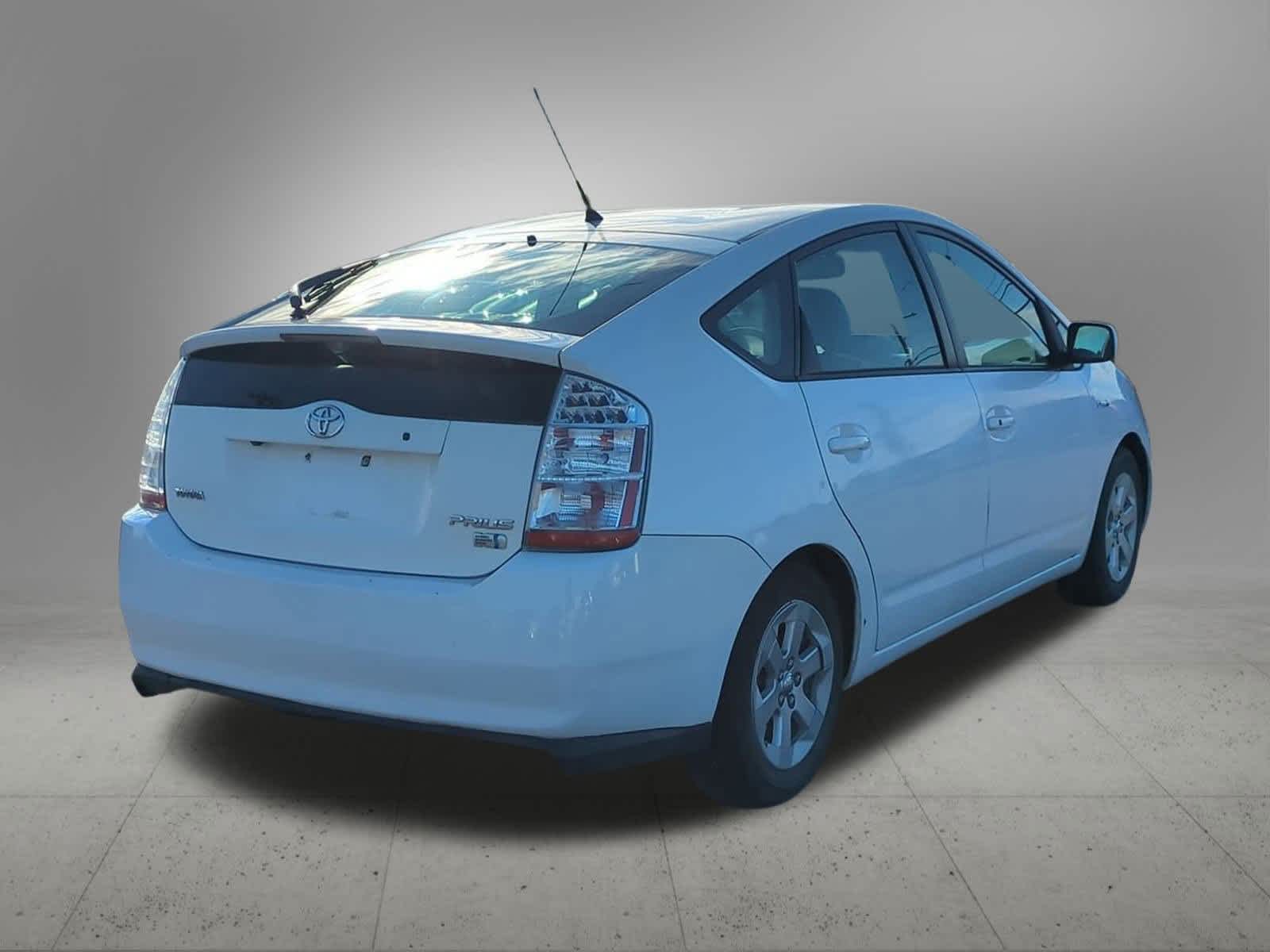 Thumbnail: 2007 Toyota Prius - 6