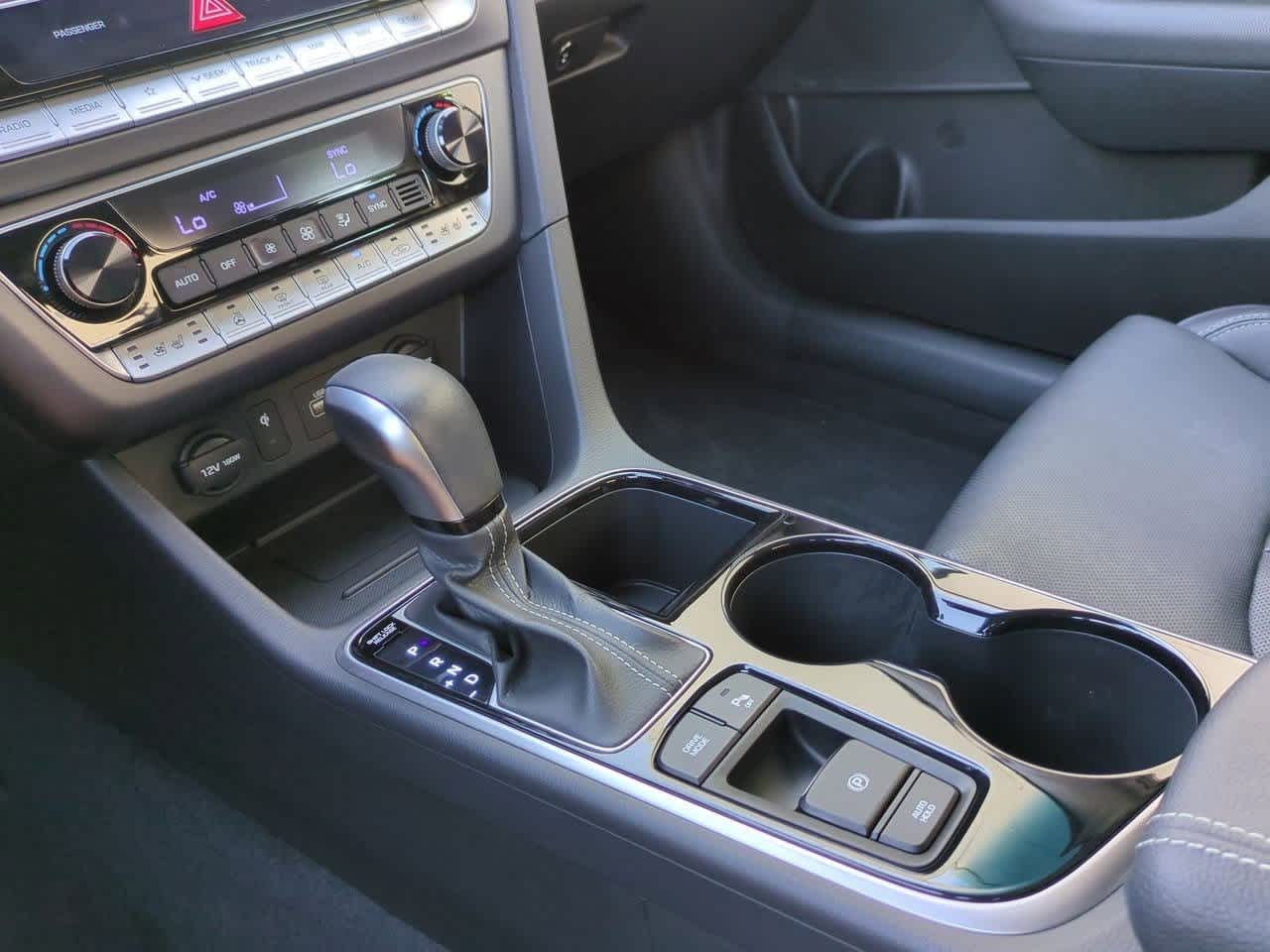 Thumbnail: 2019 Hyundai Sonata - 31