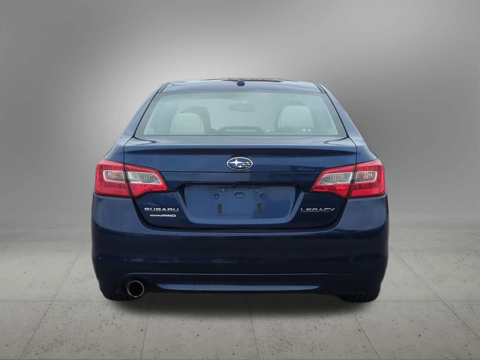 Thumbnail: 2015 Subaru Legacy - 5