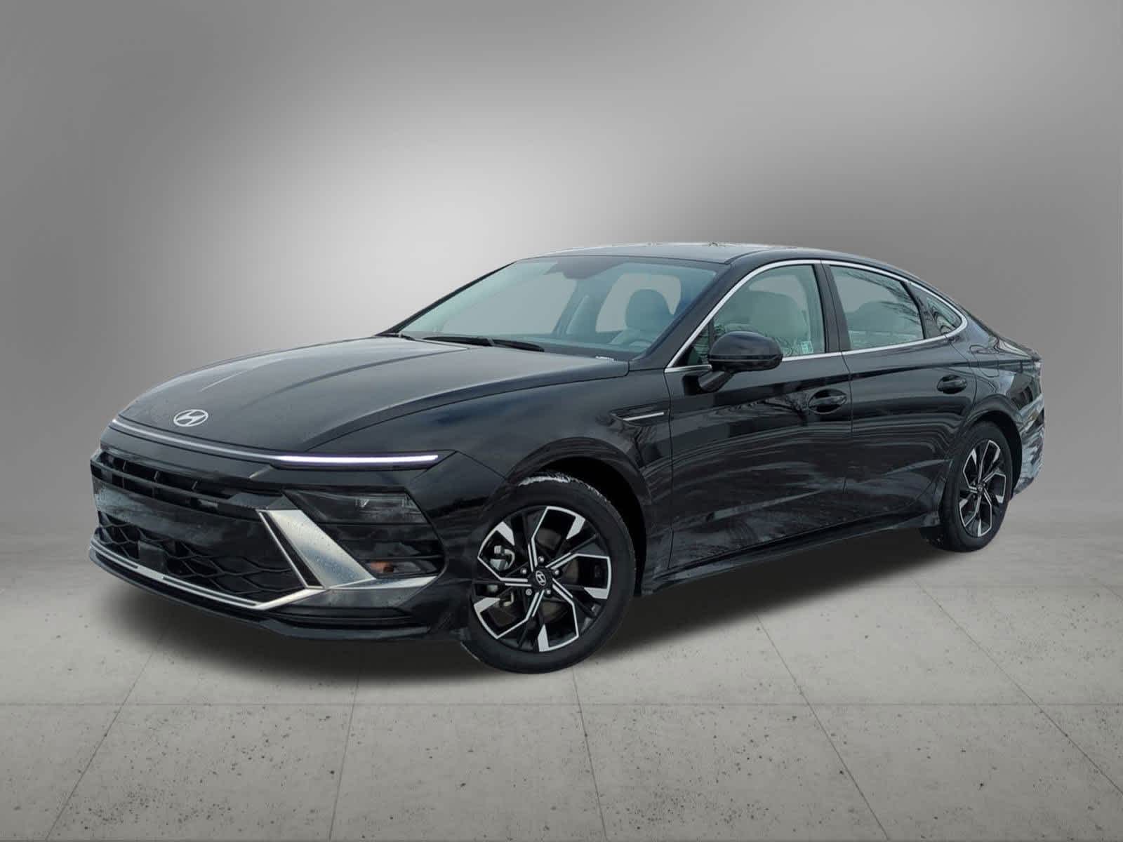 Thumbnail: 2025 Hyundai Sonata - 1