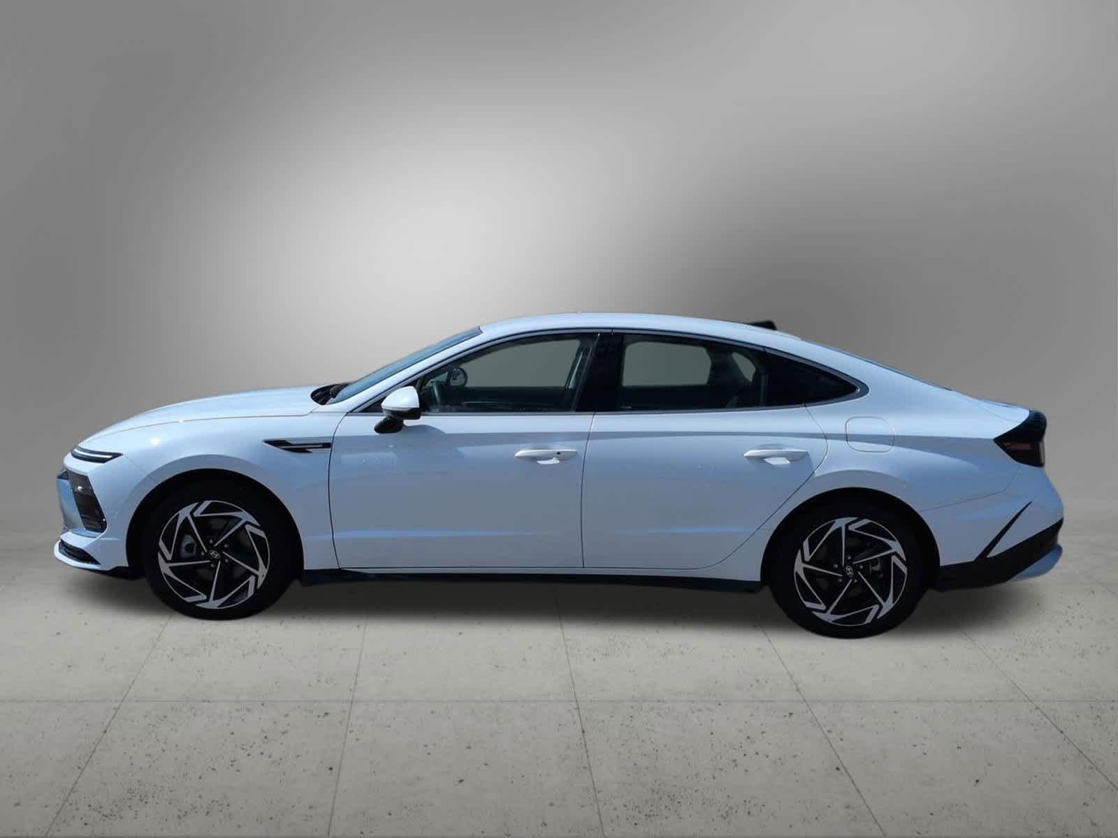 Thumbnail: 2026 Hyundai Sonata - 3