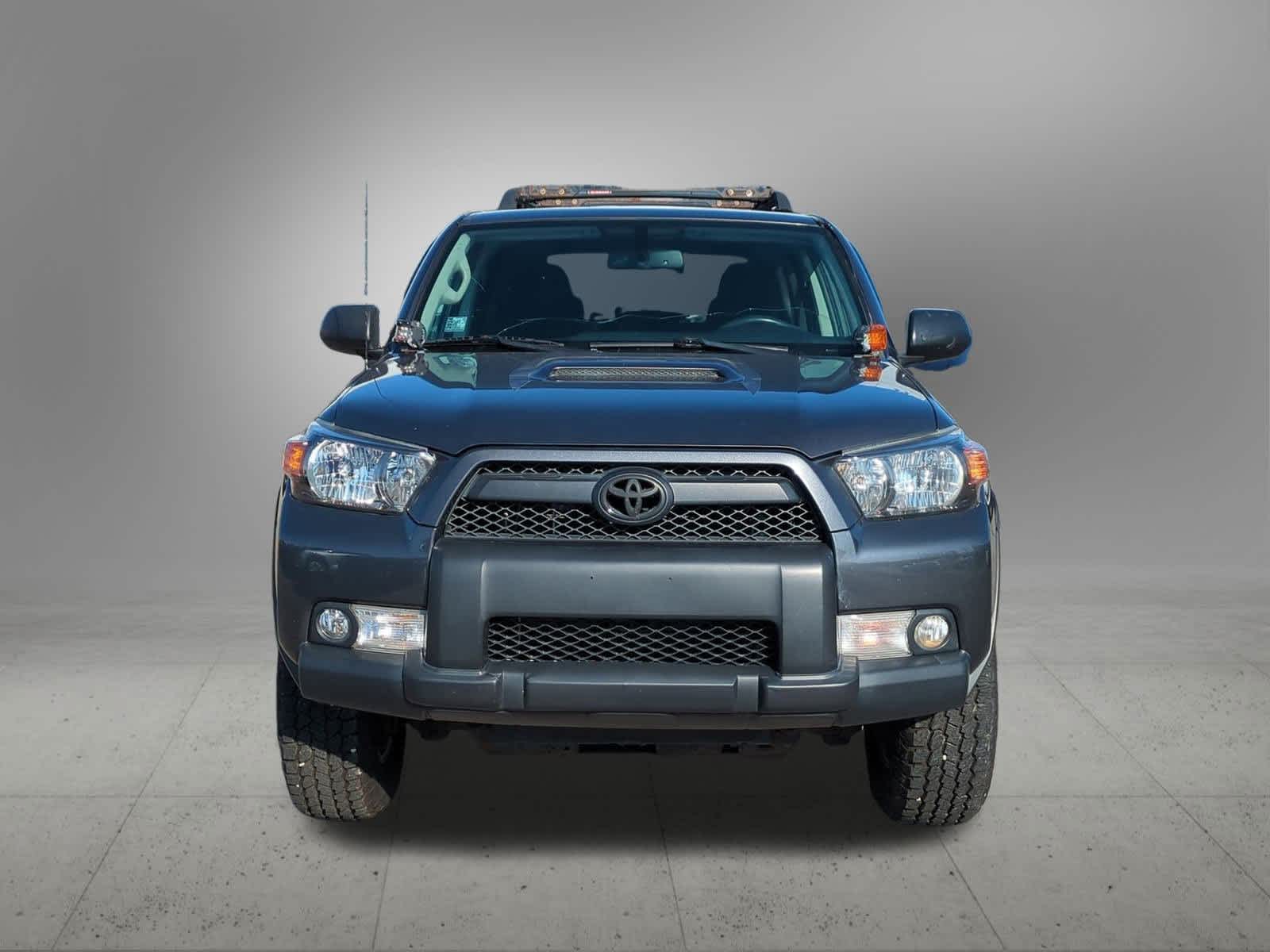 Thumbnail: 2010 Toyota 4Runner - 9