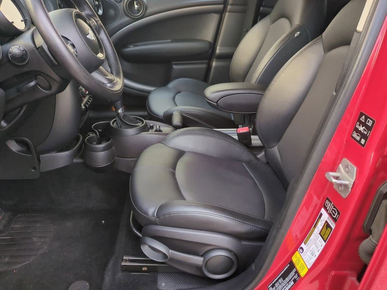 Thumbnail: 2015 MINI Cooper Countryman - 15