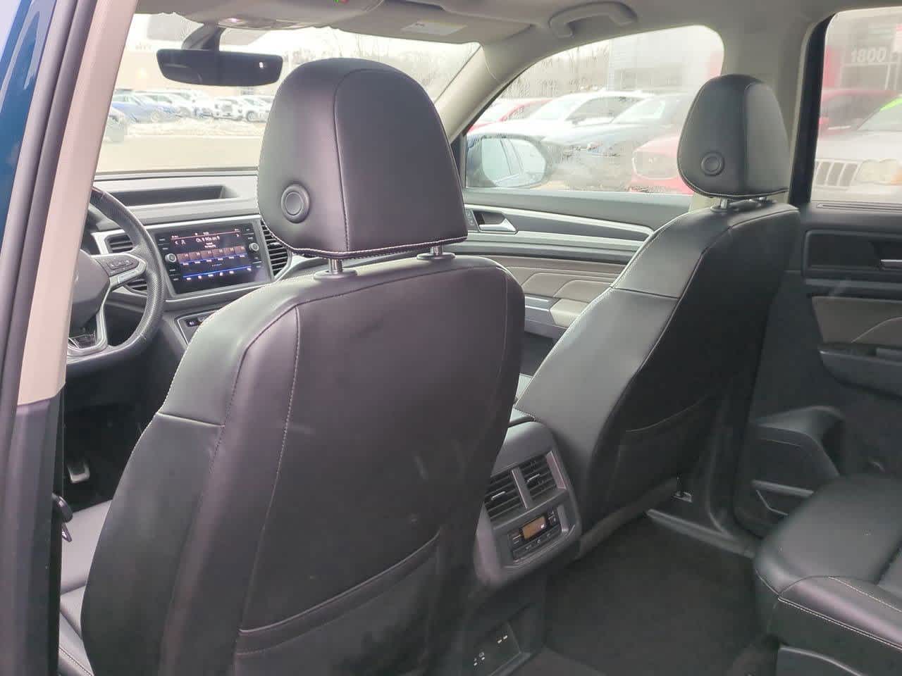 Thumbnail: 2021 Volkswagen Atlas - 17