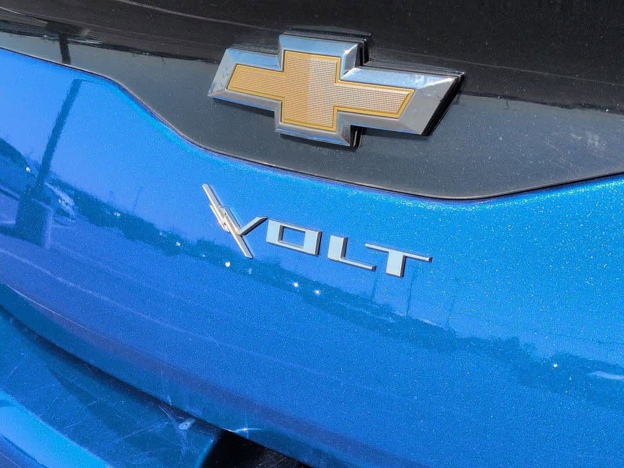 Thumbnail: 2017 Chevrolet Volt - 12