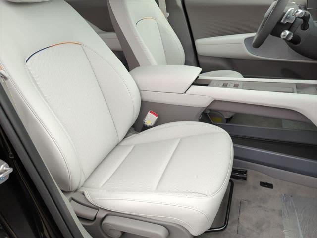 Thumbnail: 2024 Hyundai Ioniq 6 - 19