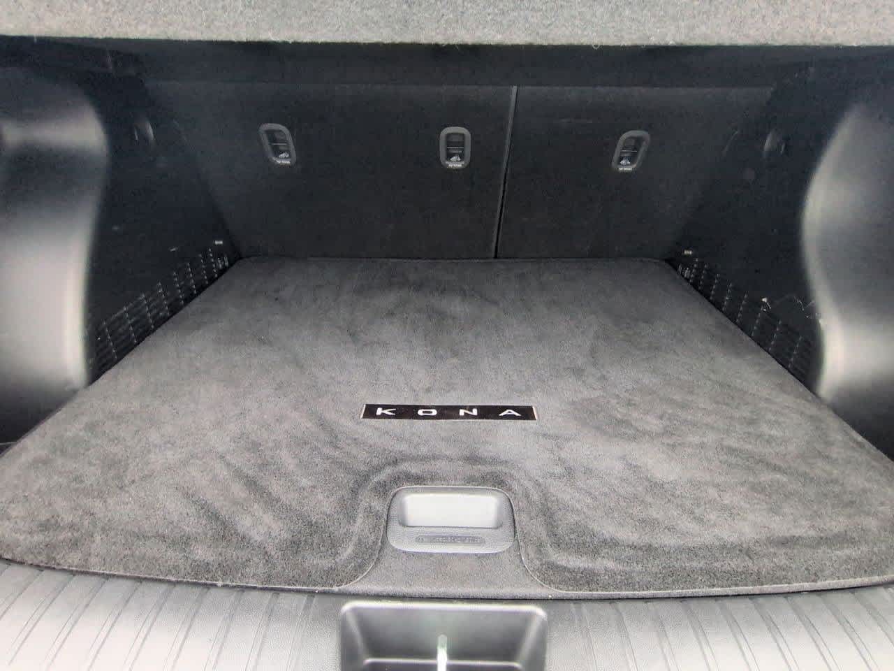 Thumbnail: 2025 Hyundai Kona - 32