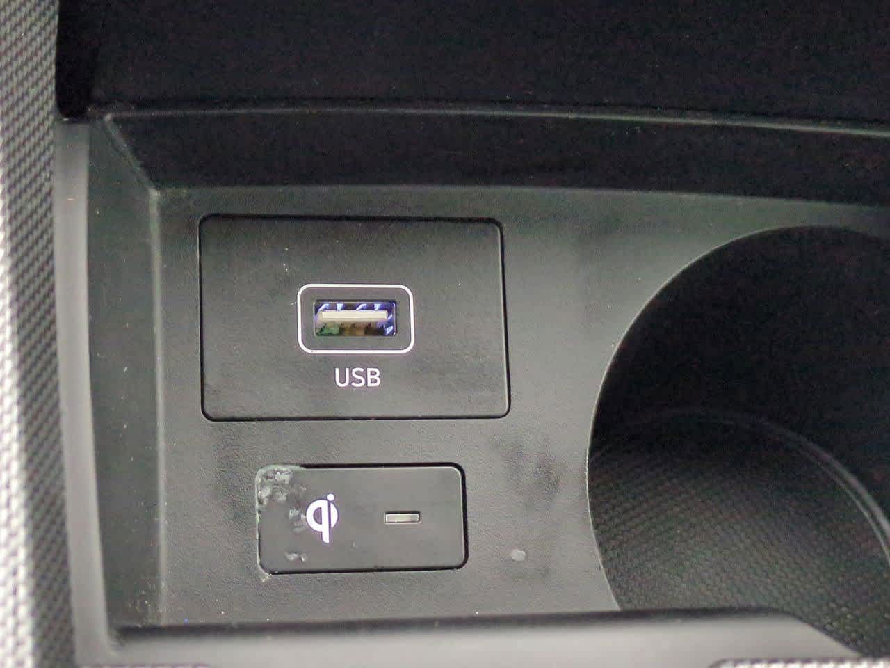 Thumbnail: 2022 Hyundai Santa Fe - 28