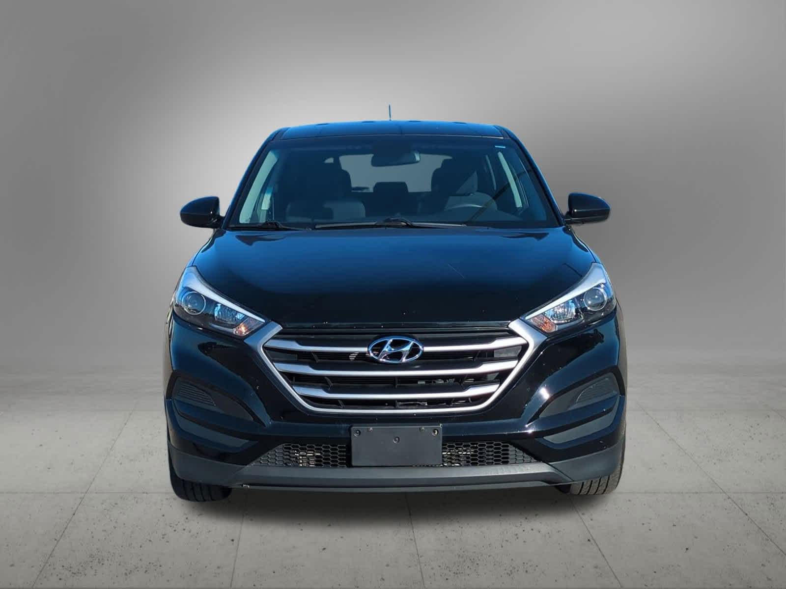 Thumbnail: 2017 Hyundai Tucson - 9