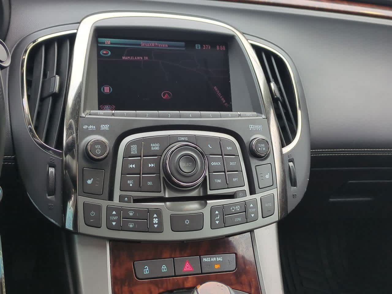 Thumbnail: 2010 Buick LaCrosse - 28