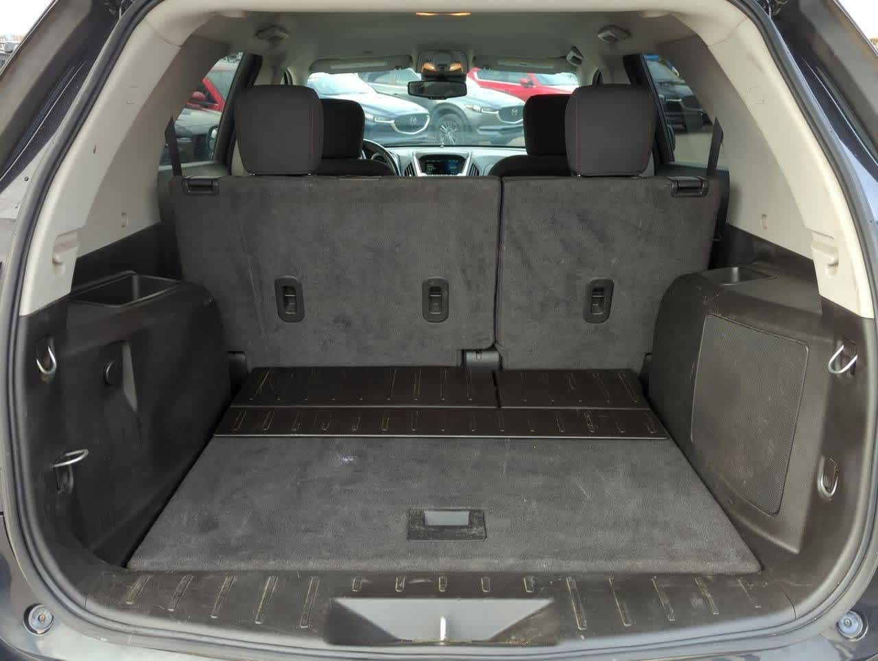 Thumbnail: 2013 Chevrolet Equinox - 30