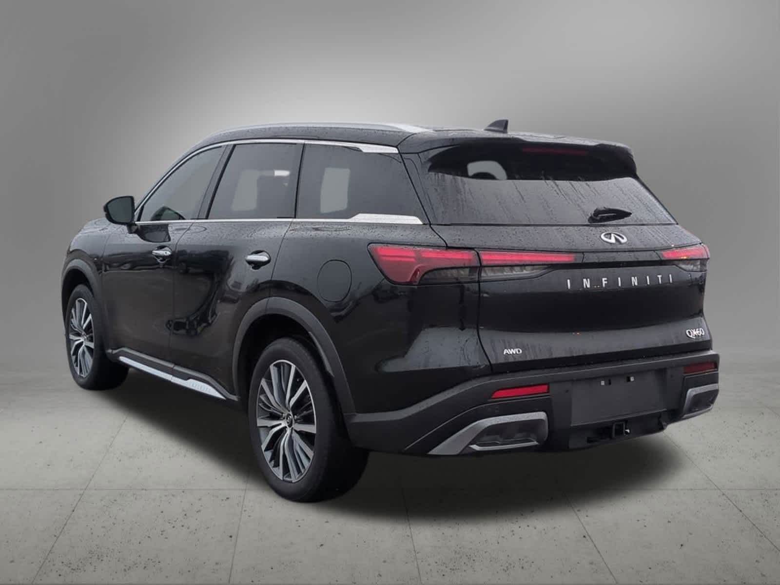 Thumbnail: 2023 INFINITI QX60 - 4