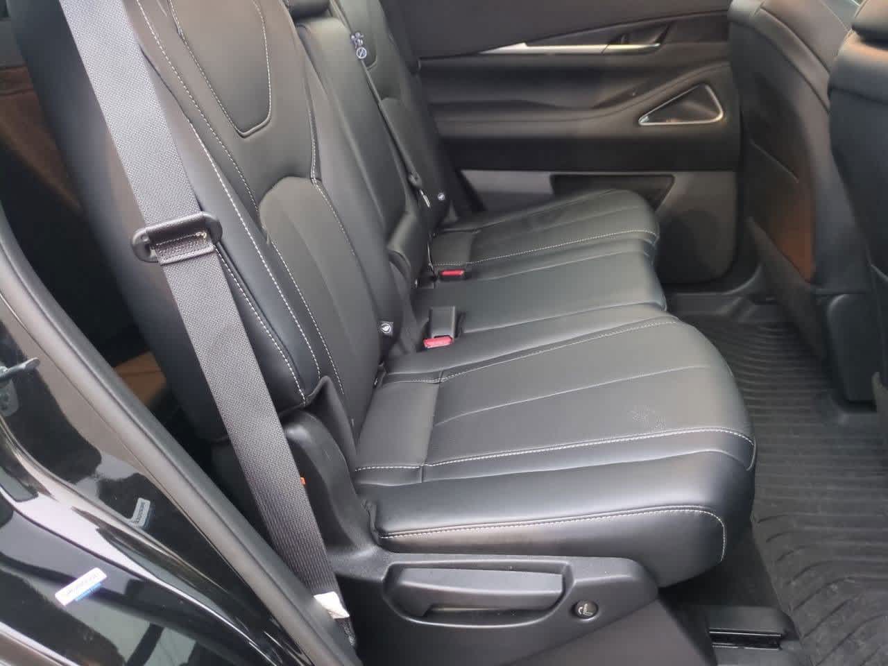 Thumbnail: 2023 INFINITI QX60 - 20