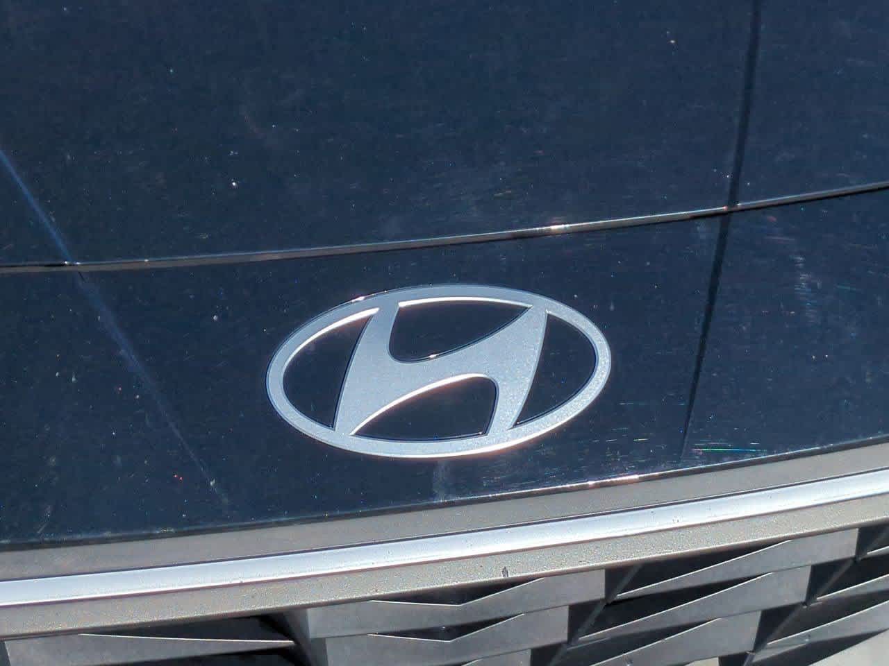 Thumbnail: 2024 Hyundai Elantra - 11