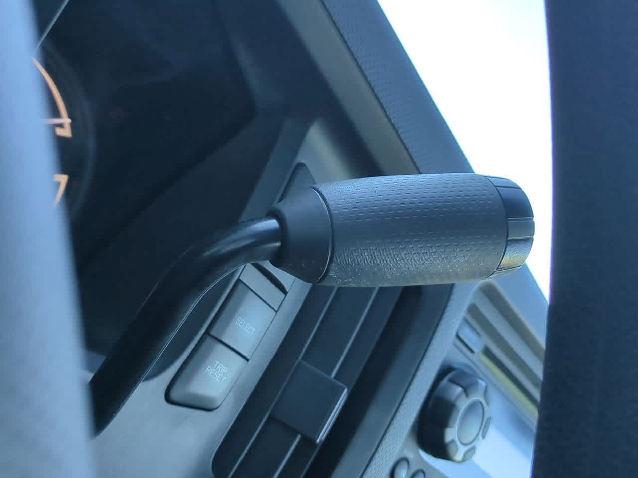 Thumbnail: 2011 Honda Ridgeline - 28