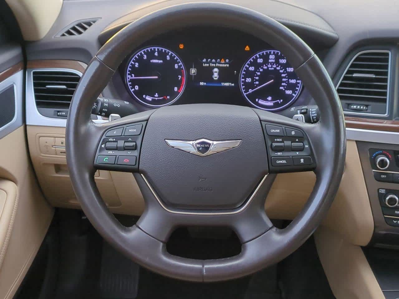 Thumbnail: 2017 Genesis G80 - 21