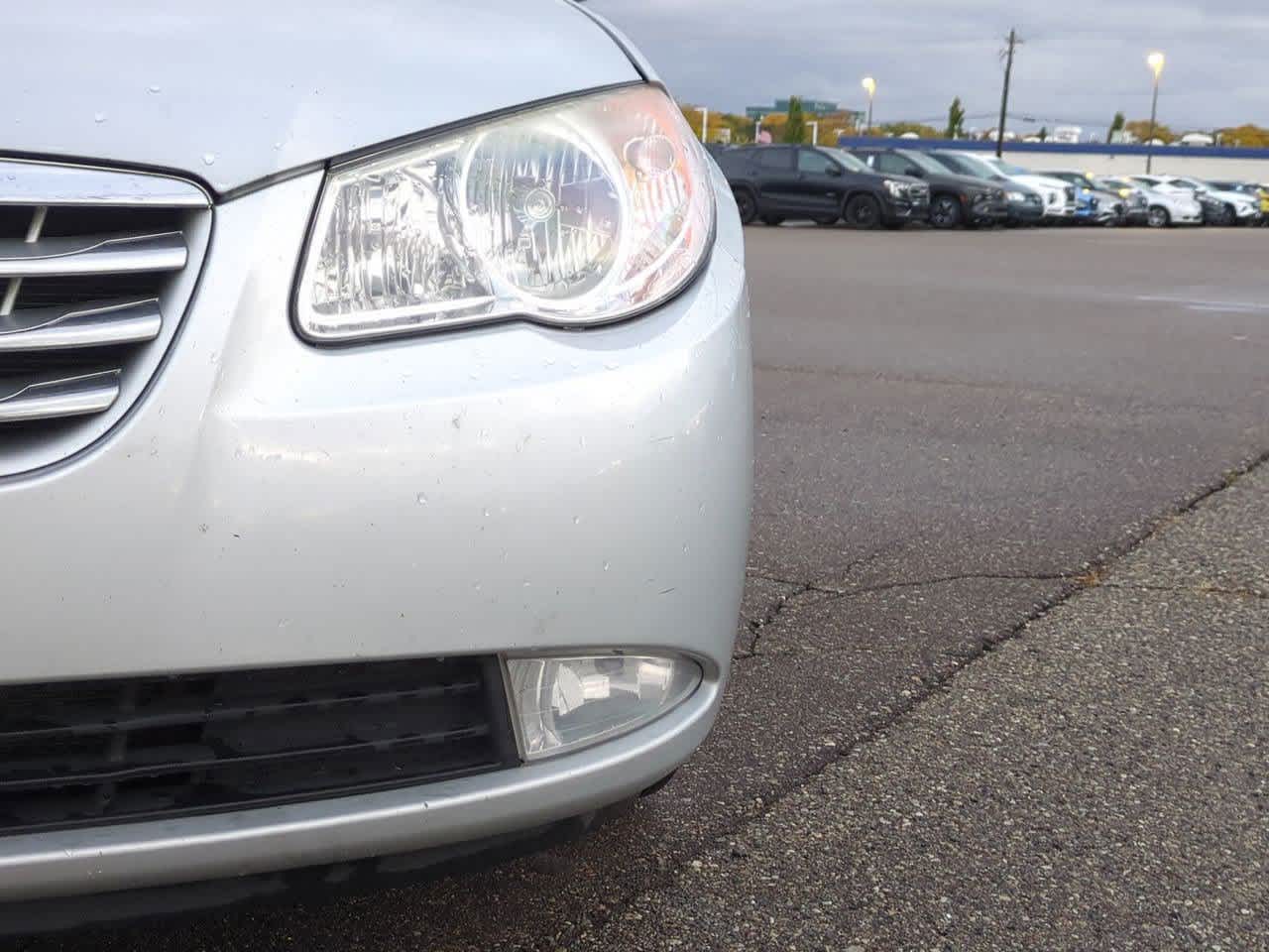 Thumbnail: 2010 Hyundai Elantra - 10