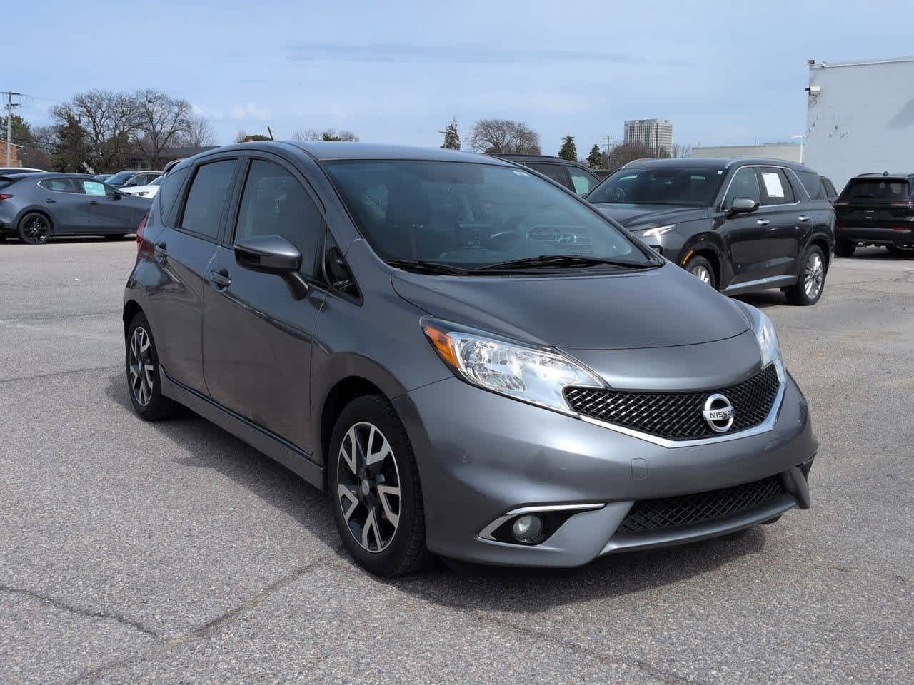 Thumbnail: 2016 Nissan Versa Note - 8