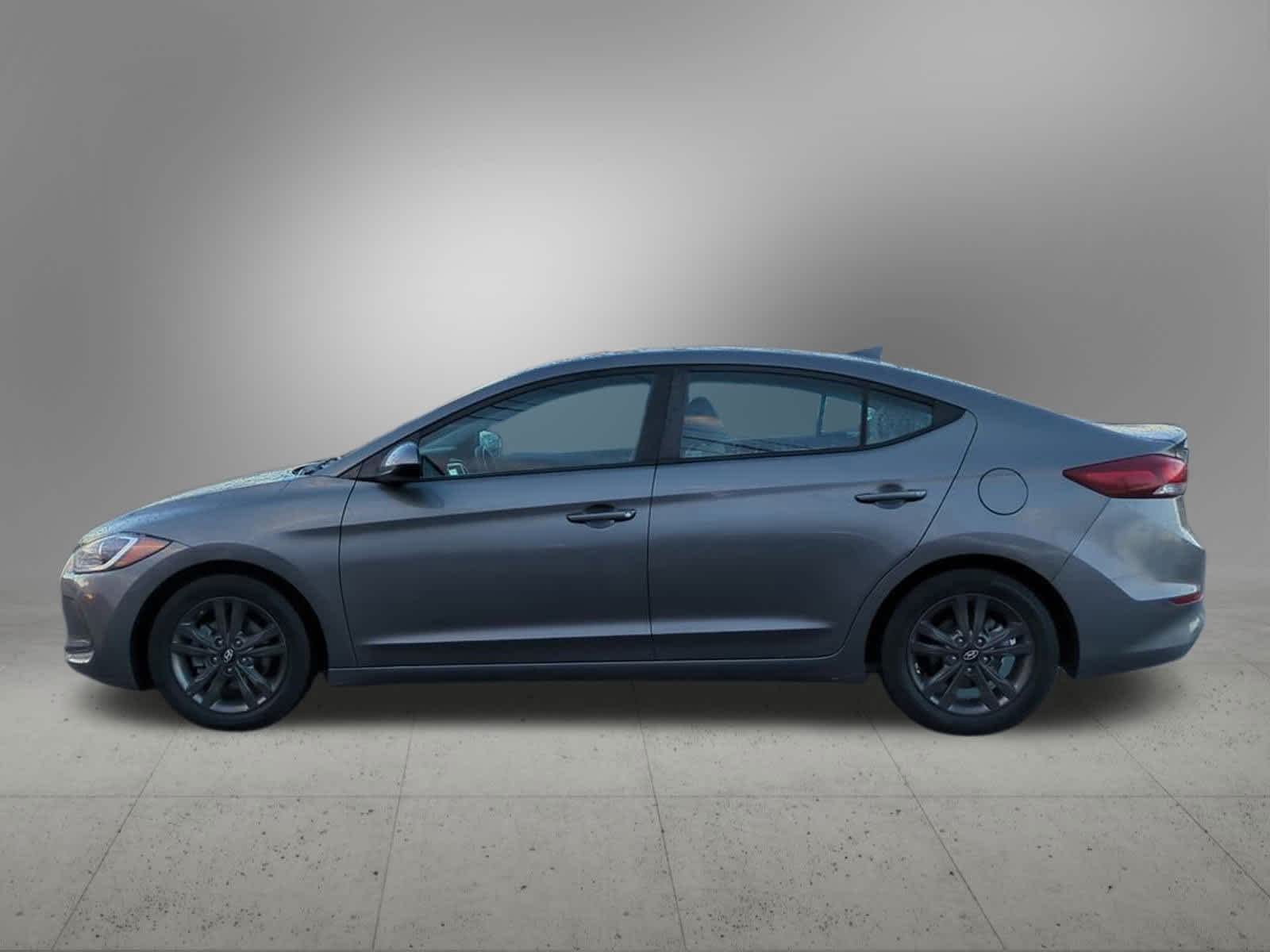 Thumbnail: 2018 Hyundai Elantra - 3