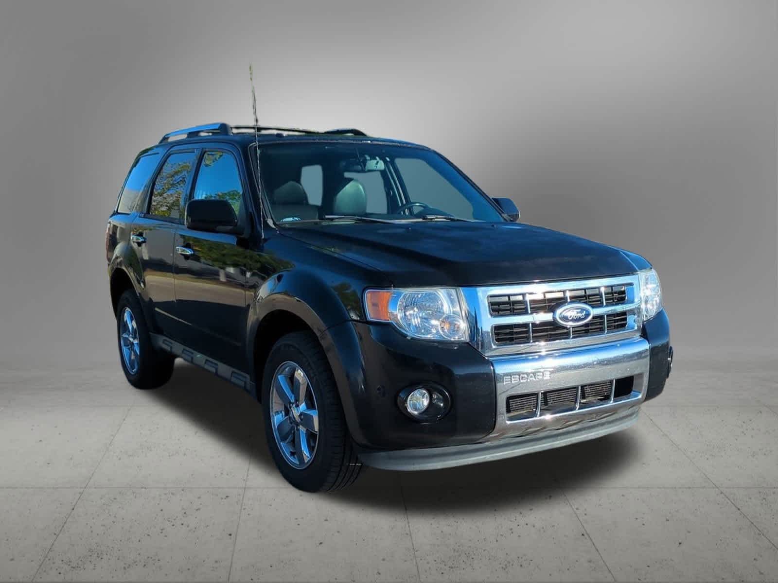 Thumbnail: 2012 Ford Escape - 8