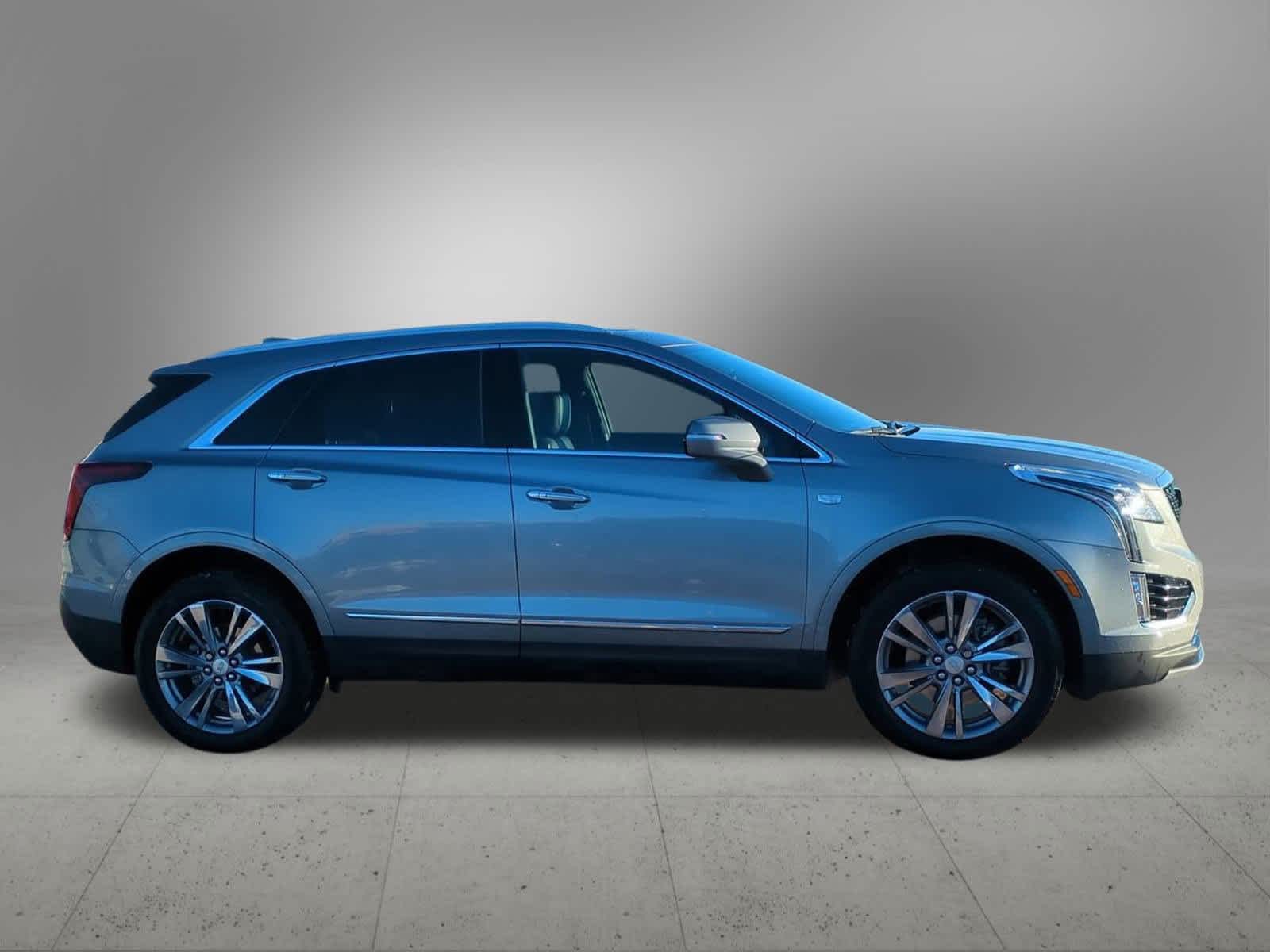 Thumbnail: 2024 Cadillac XT5 - 7