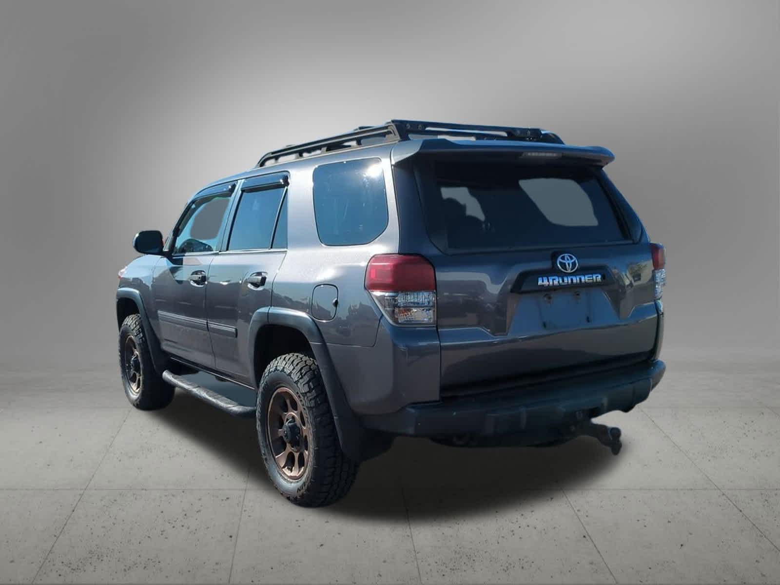Thumbnail: 2010 Toyota 4Runner - 4
