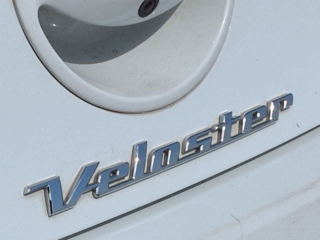 Thumbnail: 2013 Hyundai Veloster - 12