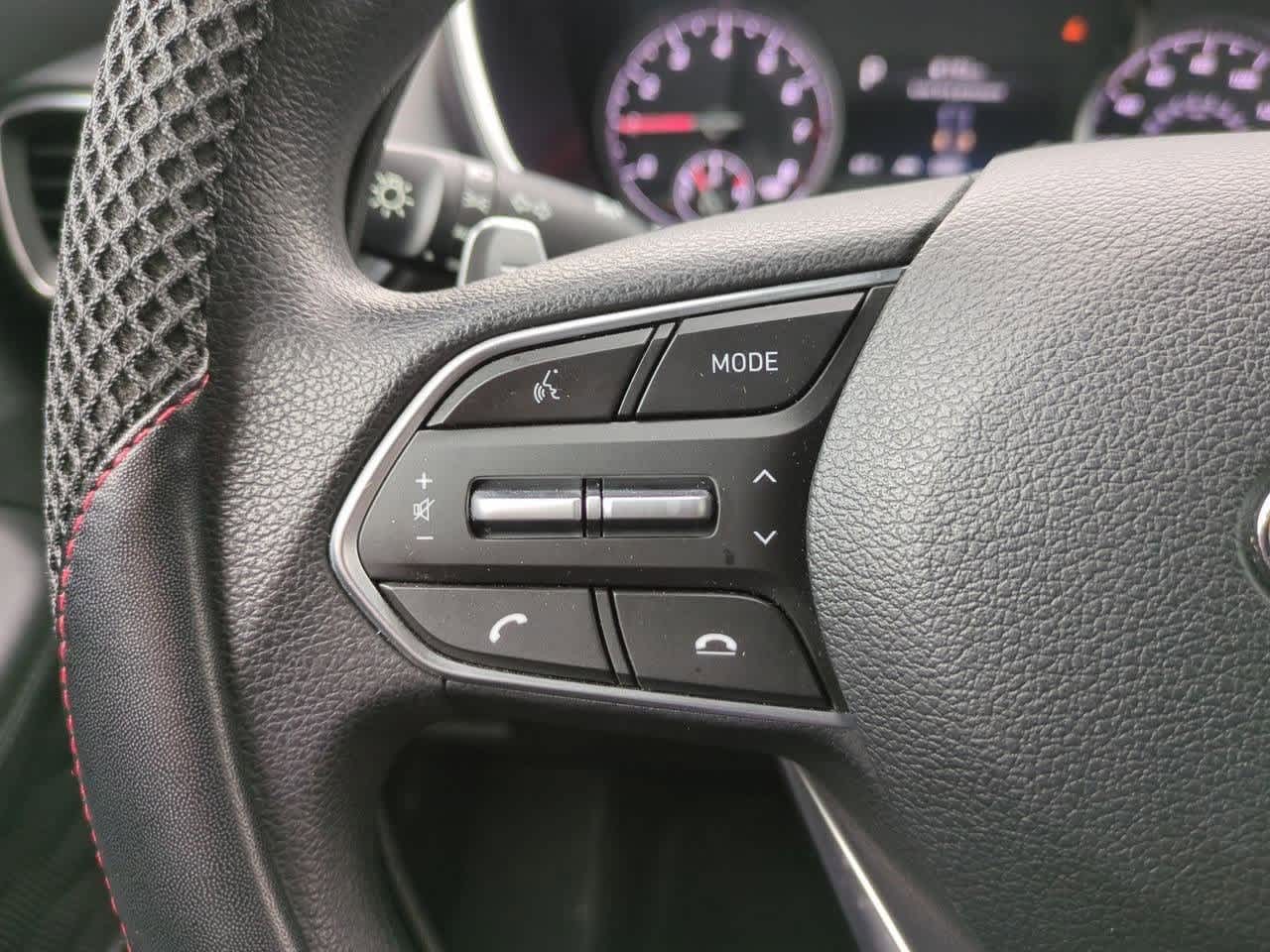 Thumbnail: 2021 Hyundai Santa Fe - 21