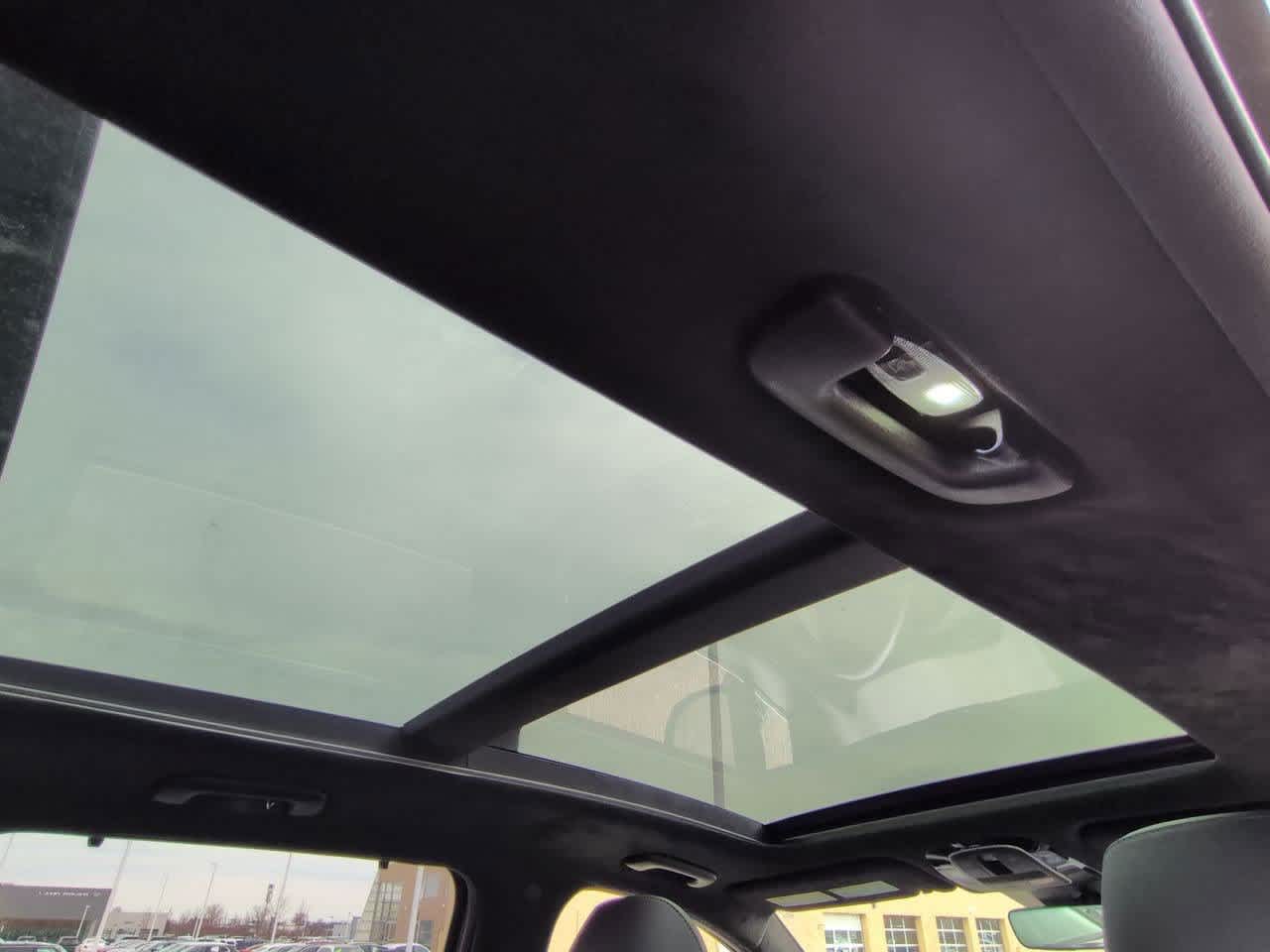 Thumbnail: 2023 Hyundai Santa Fe - 22