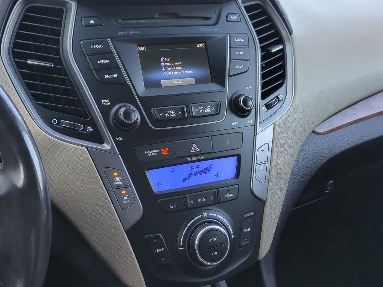 Thumbnail: 2014 Hyundai Santa Fe - 26