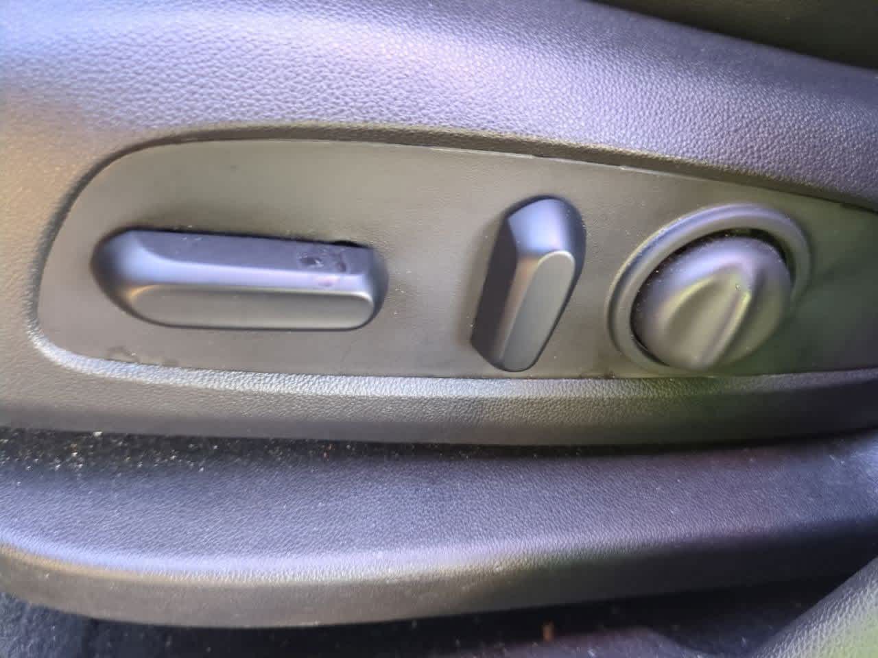 Thumbnail: 2021 GMC Terrain - 16